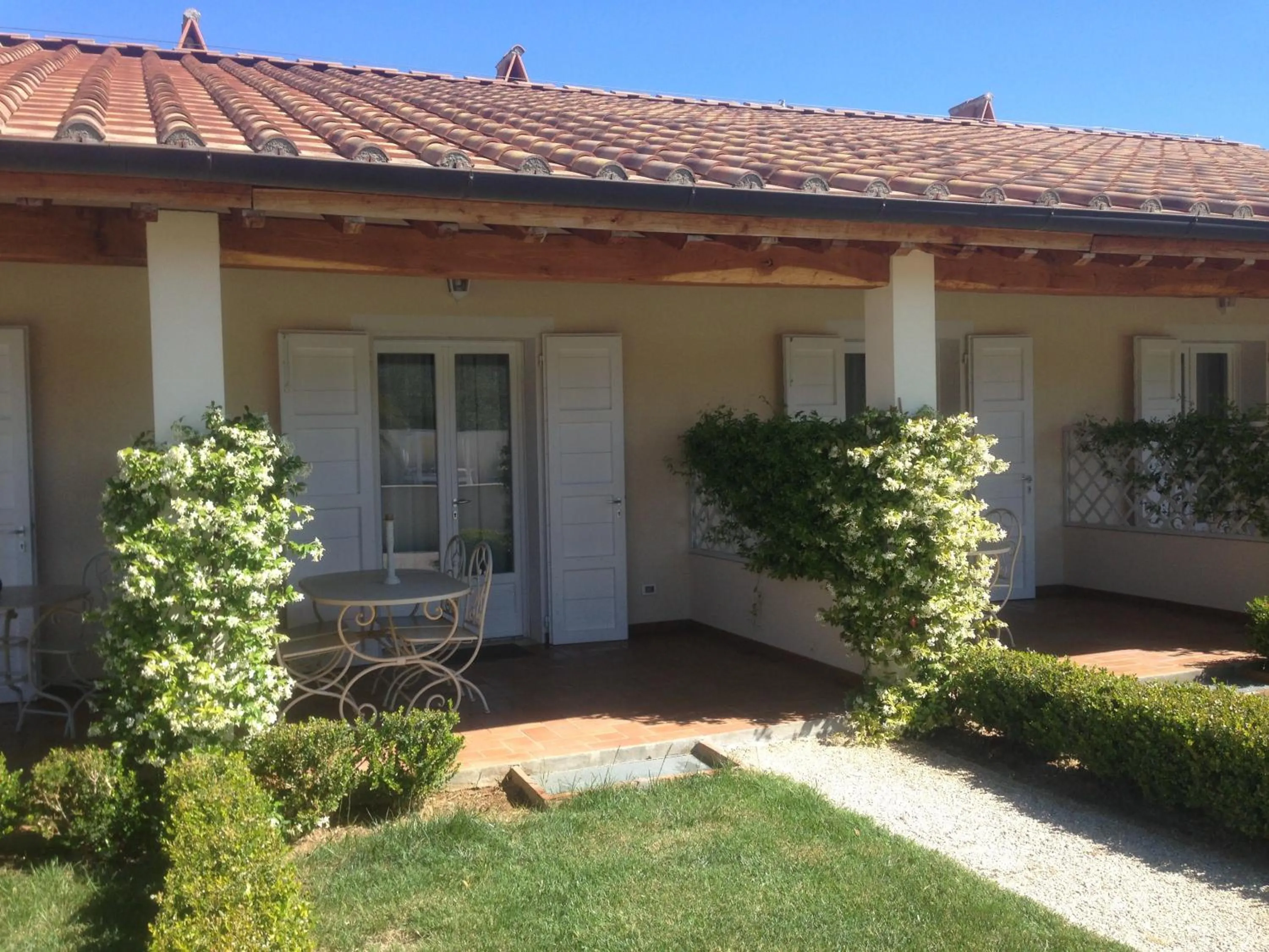 Facade/entrance in Relais Le Fornacelle