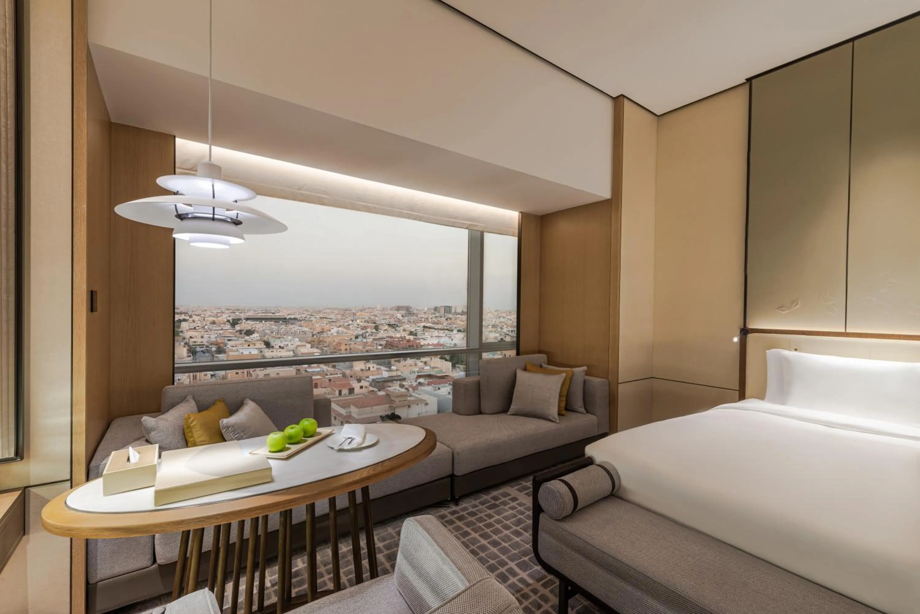 Bed in Narcissus The Royal Hotel