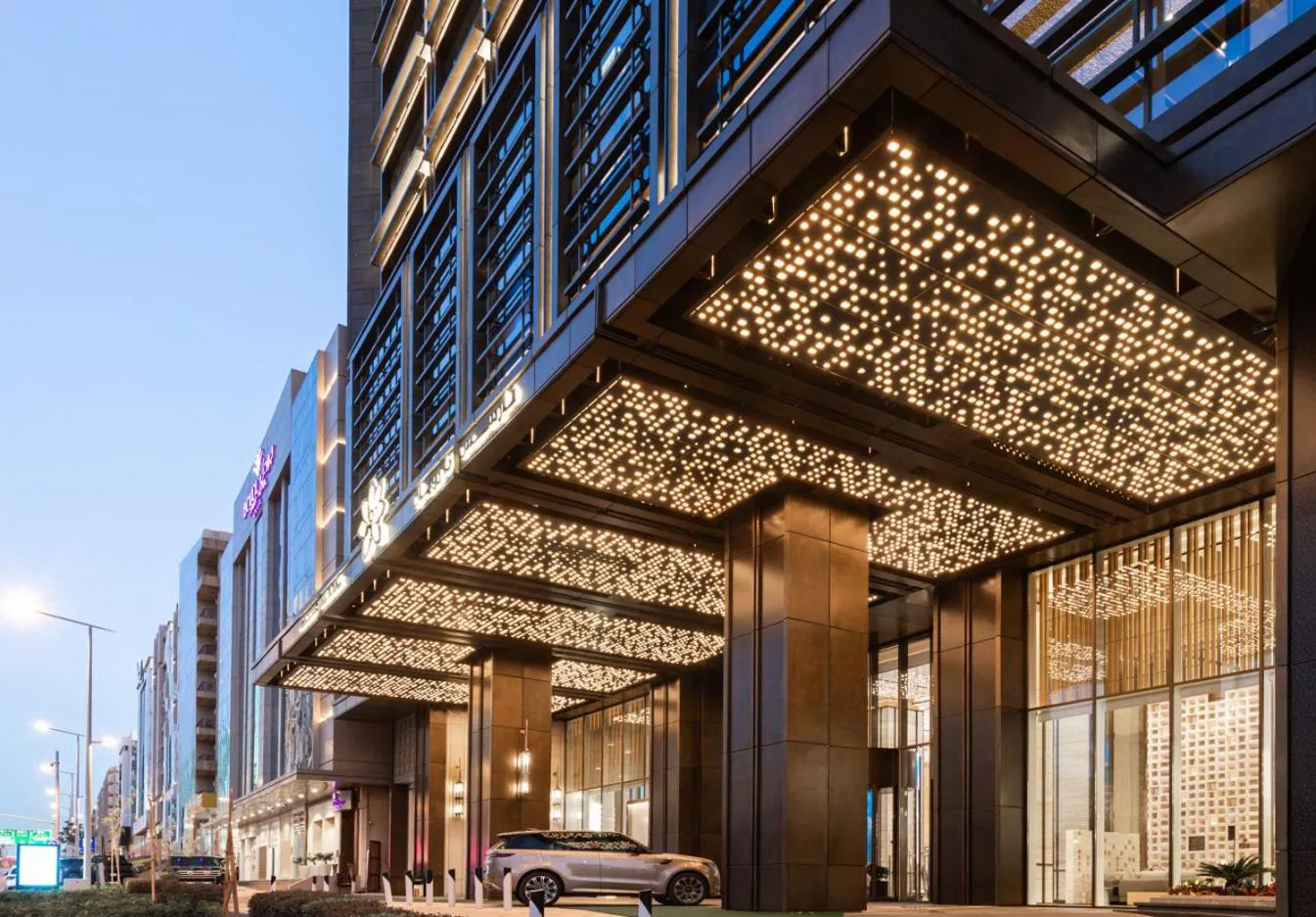 Facade/entrance in Narcissus The Royal Hotel