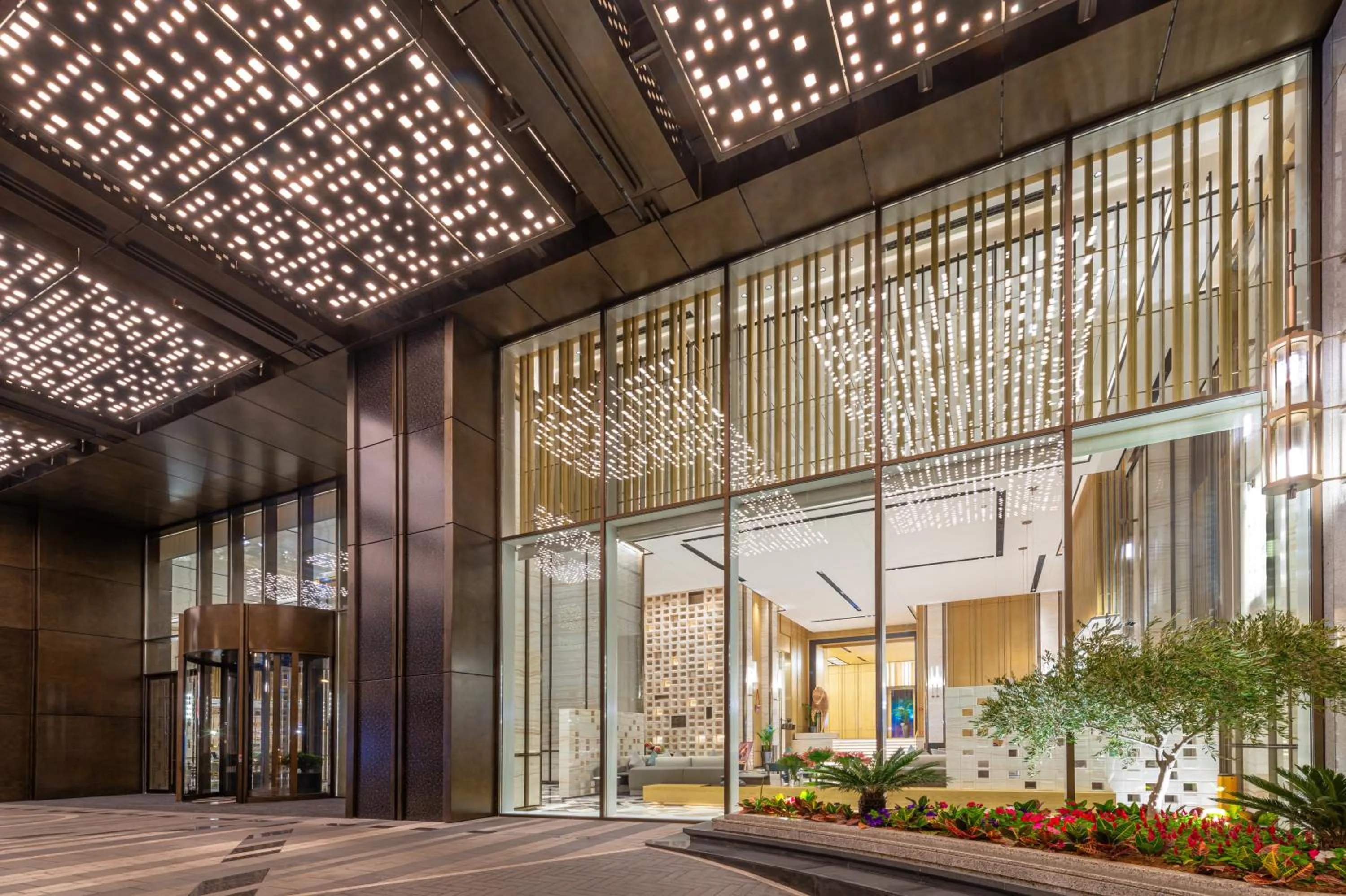 Facade/entrance in Narcissus The Royal Hotel