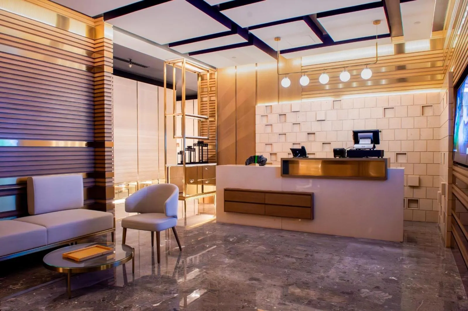 Spa and wellness centre/facilities in Narcissus The Royal Hotel