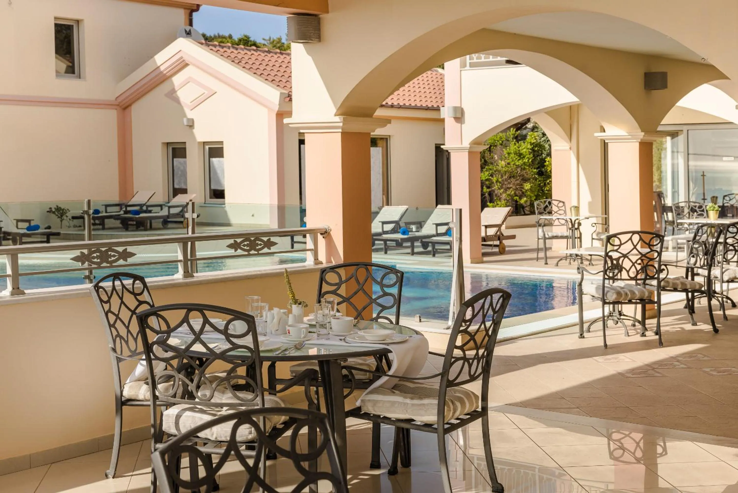 Patio in Belle View Hotel - Sea View & Sunset