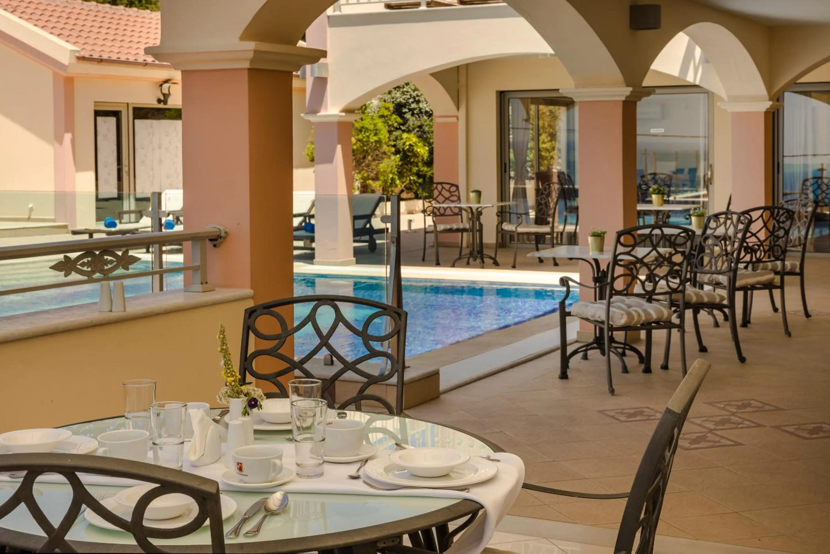 Patio in Belle View Hotel - Sea View & Sunset