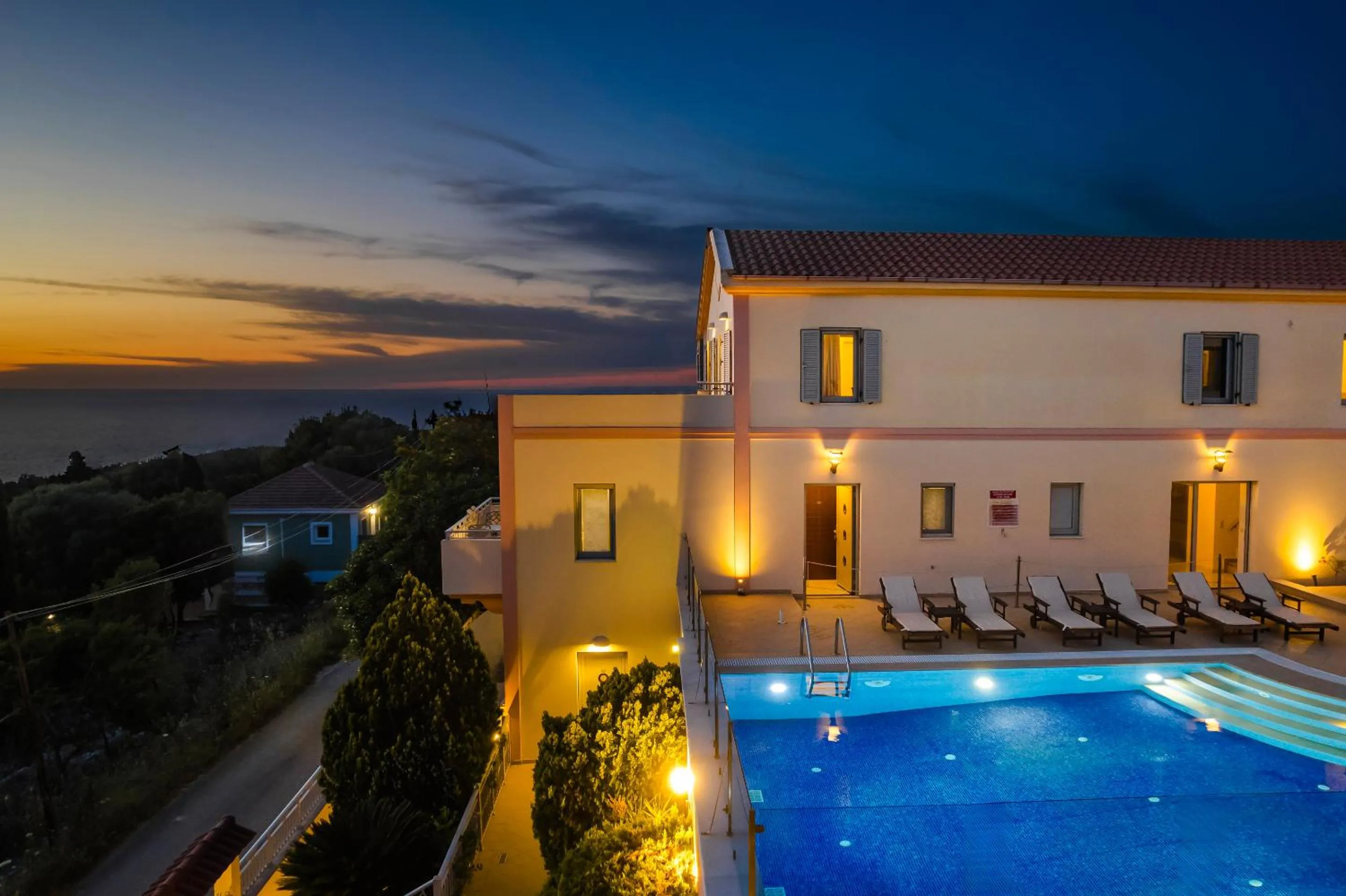 Belle View Hotel - Sea View & Sunset