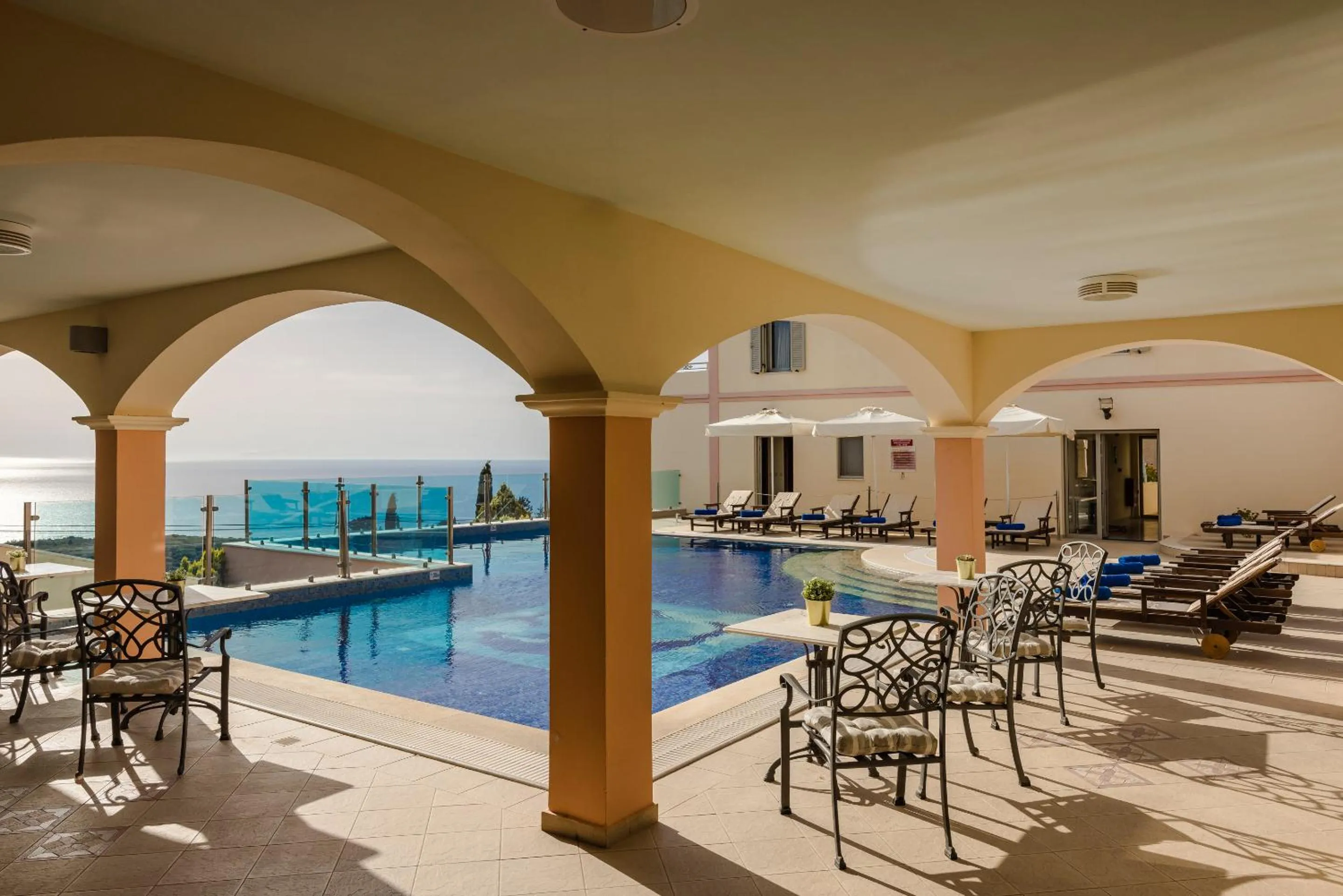 Patio in Belle View Hotel - Sea View & Sunset