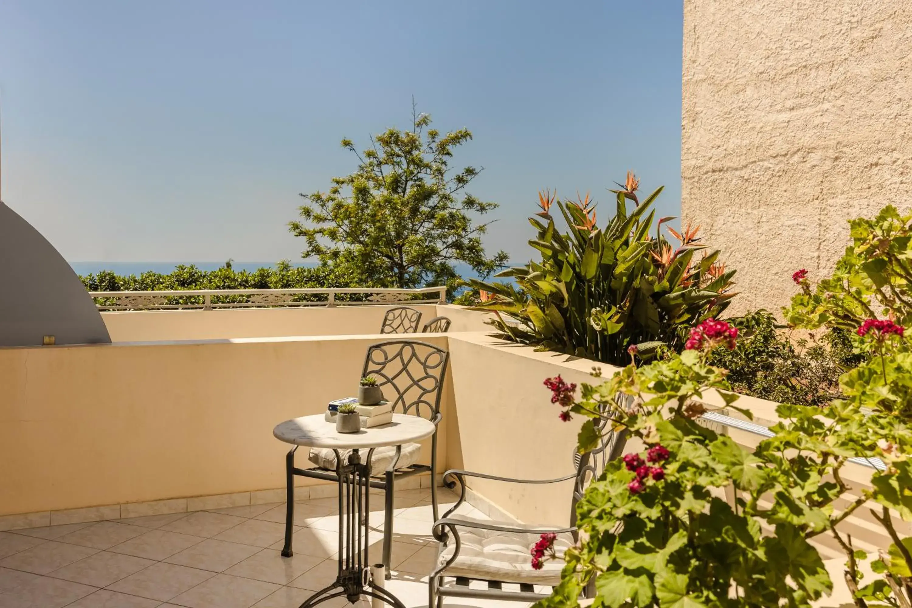 Deluxe Double Room in Belle View Hotel - Sea View & Sunset Deluxe Double Room in Belle View Hotel - Sea View & Sunset