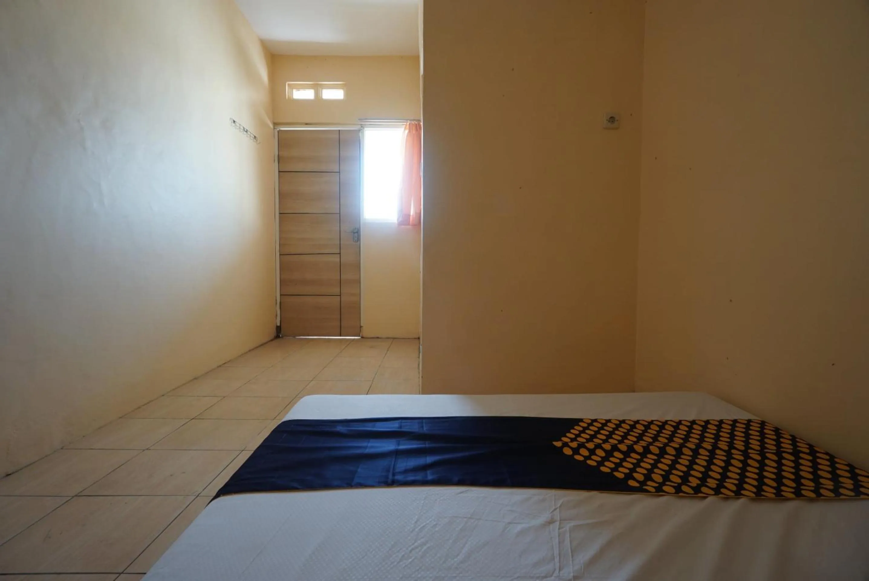 Bedroom, Bed in Hotel O Homestay Bu Sun SyariahNearTaman Rekreasi & Pemandian Taman Suruh