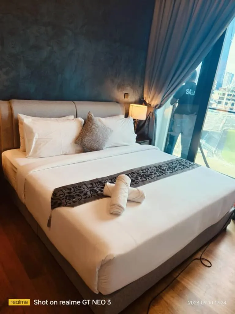 Bed in Opus Service Suite At Kuala Lumpur