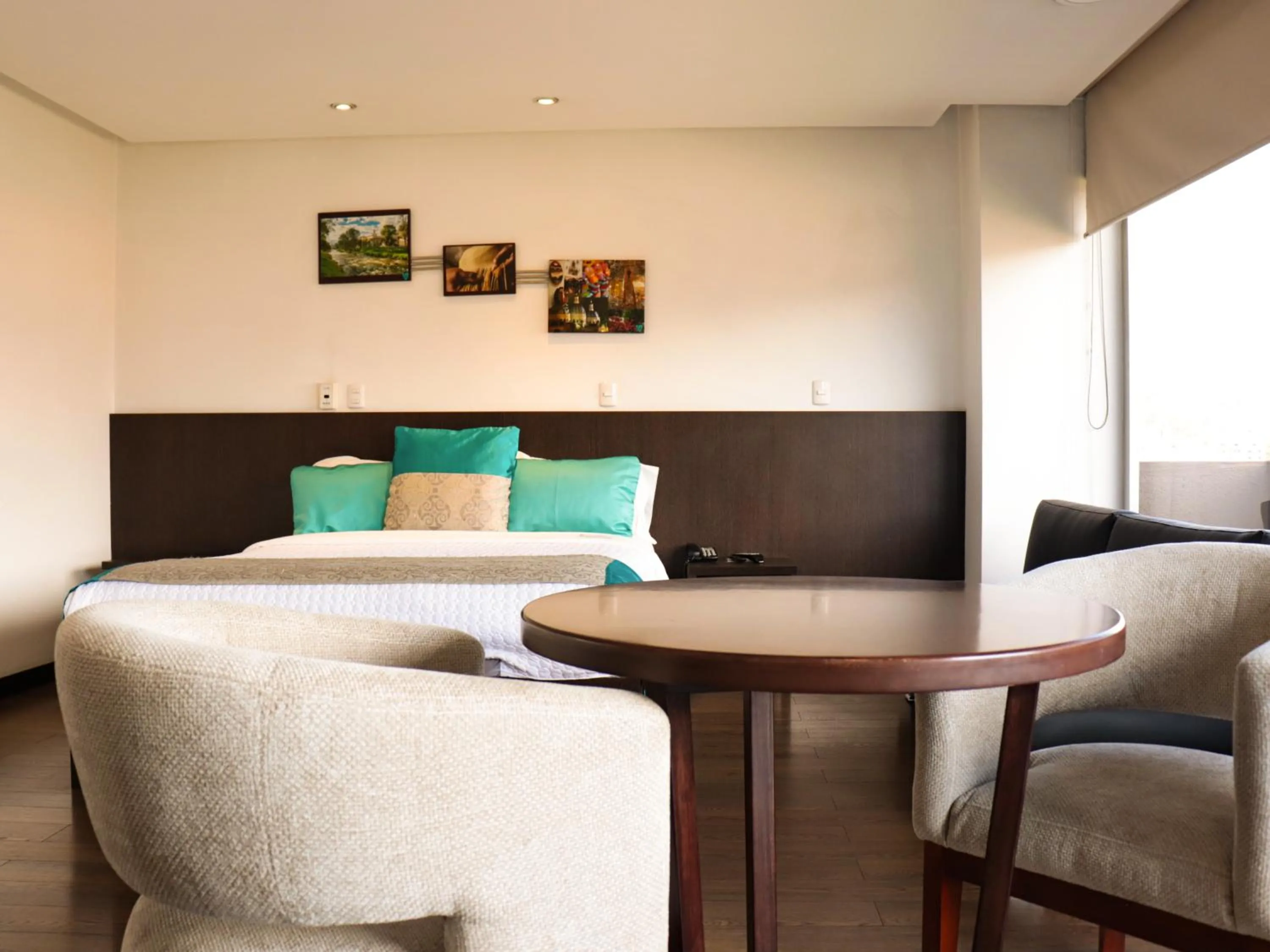 Photo of the whole room, Bed in Hotel Valgus