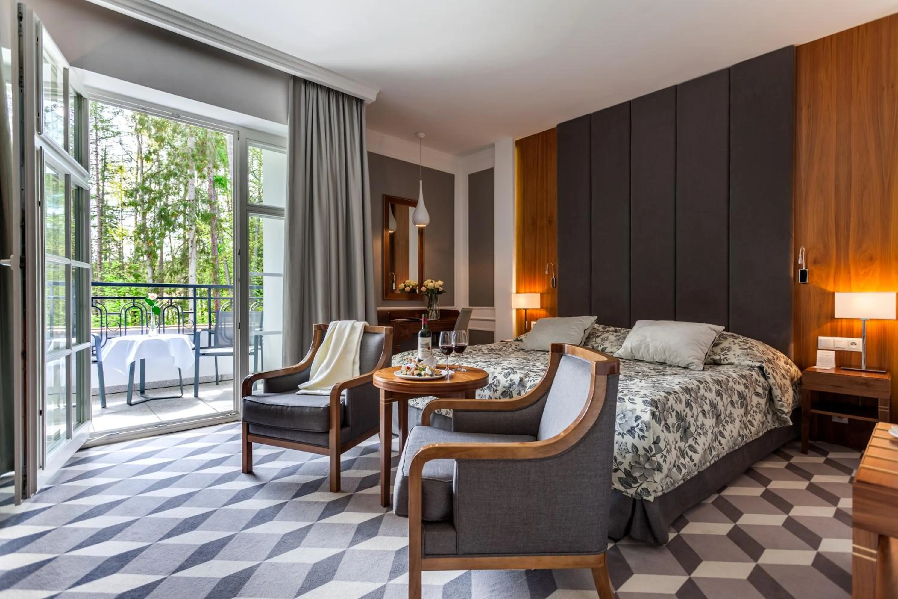 Photo of the whole room, Bed in Hotel SPA Dr Irena Eris Polanica Zdrój