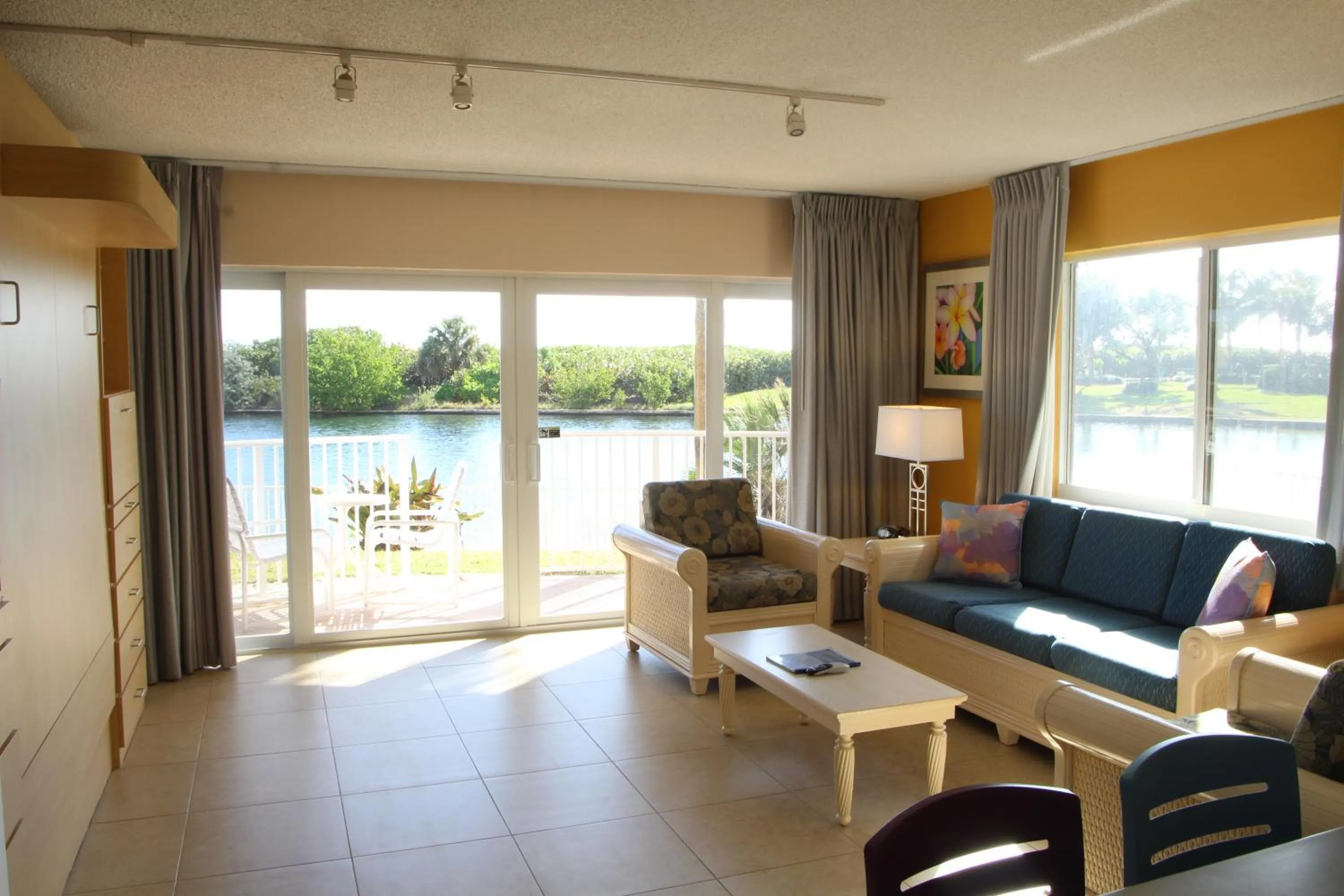 Balcony/Terrace in Canada House Pompano Beach