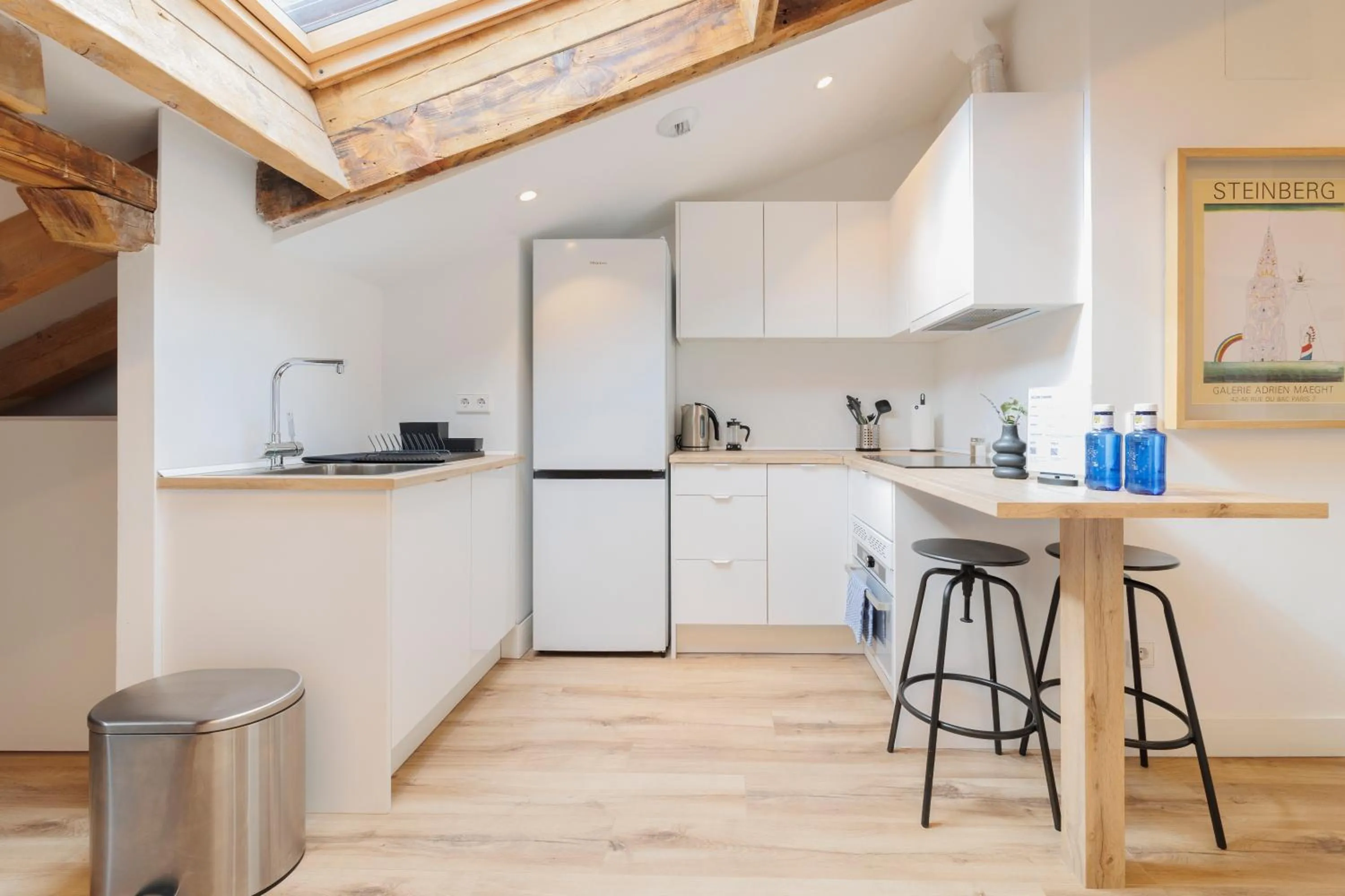 Kitchen or kitchenette in Fomento by Wynwood House