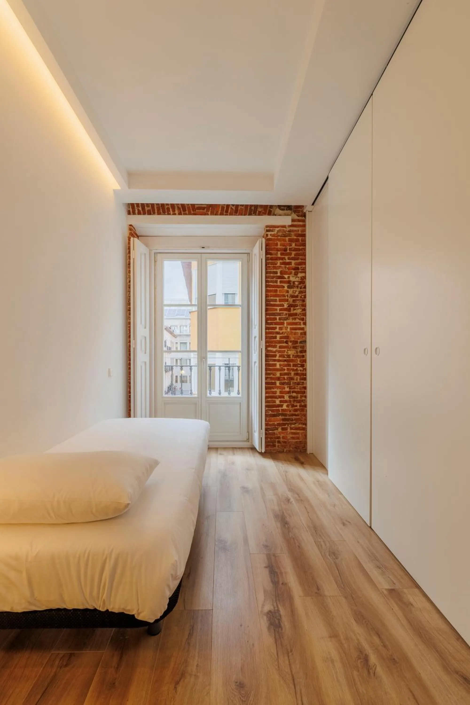 Bedroom, Bed in Fomento by Wynwood House