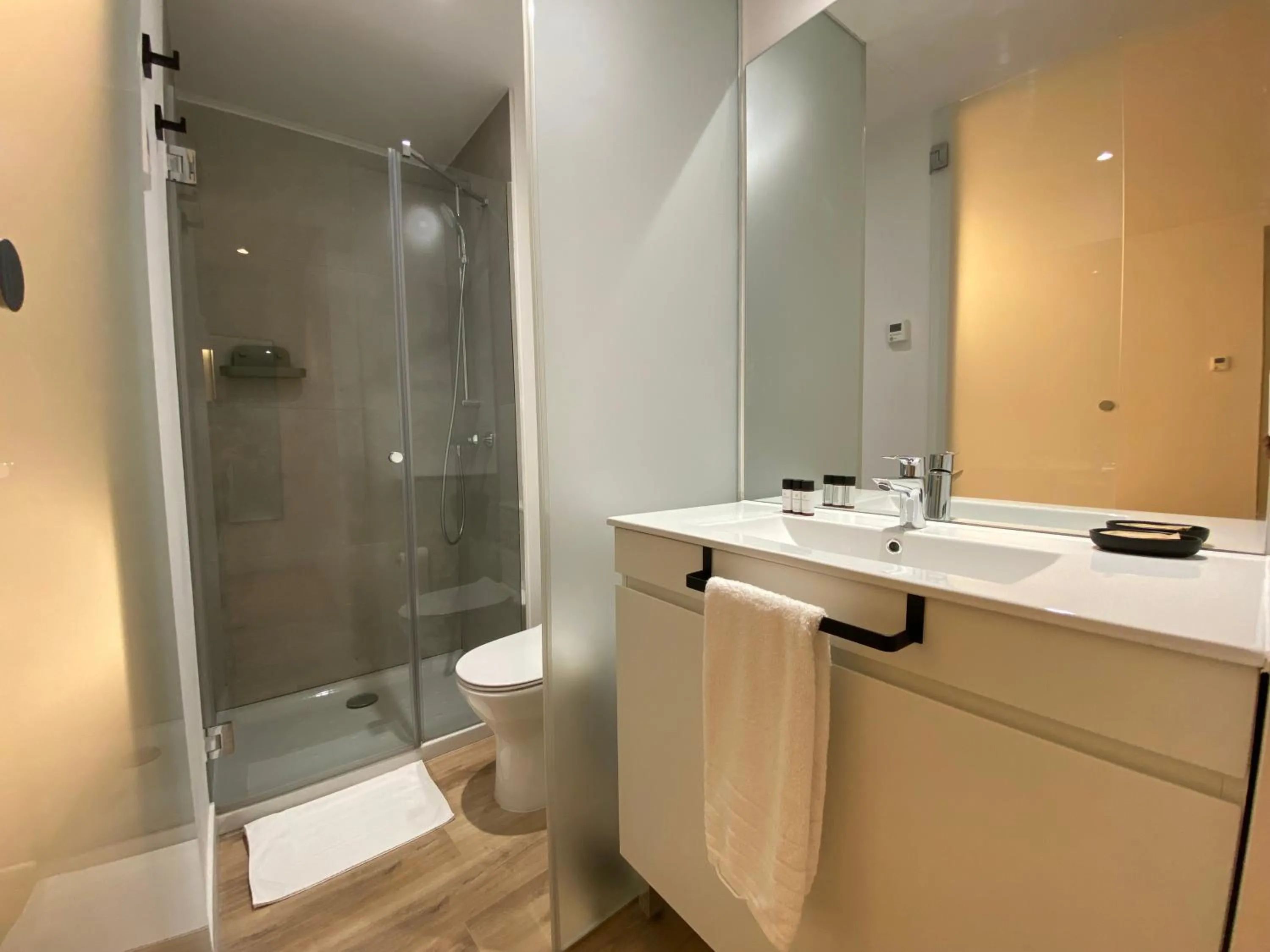 Shower in Fomento by Wynwood House