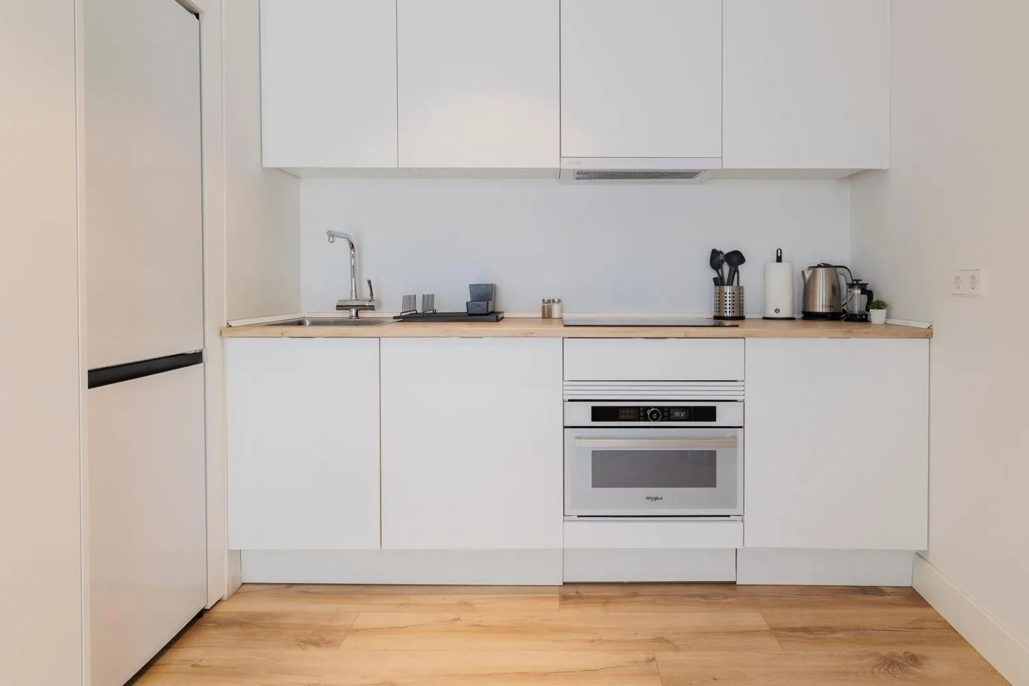 Kitchen or kitchenette in Fomento by Wynwood House