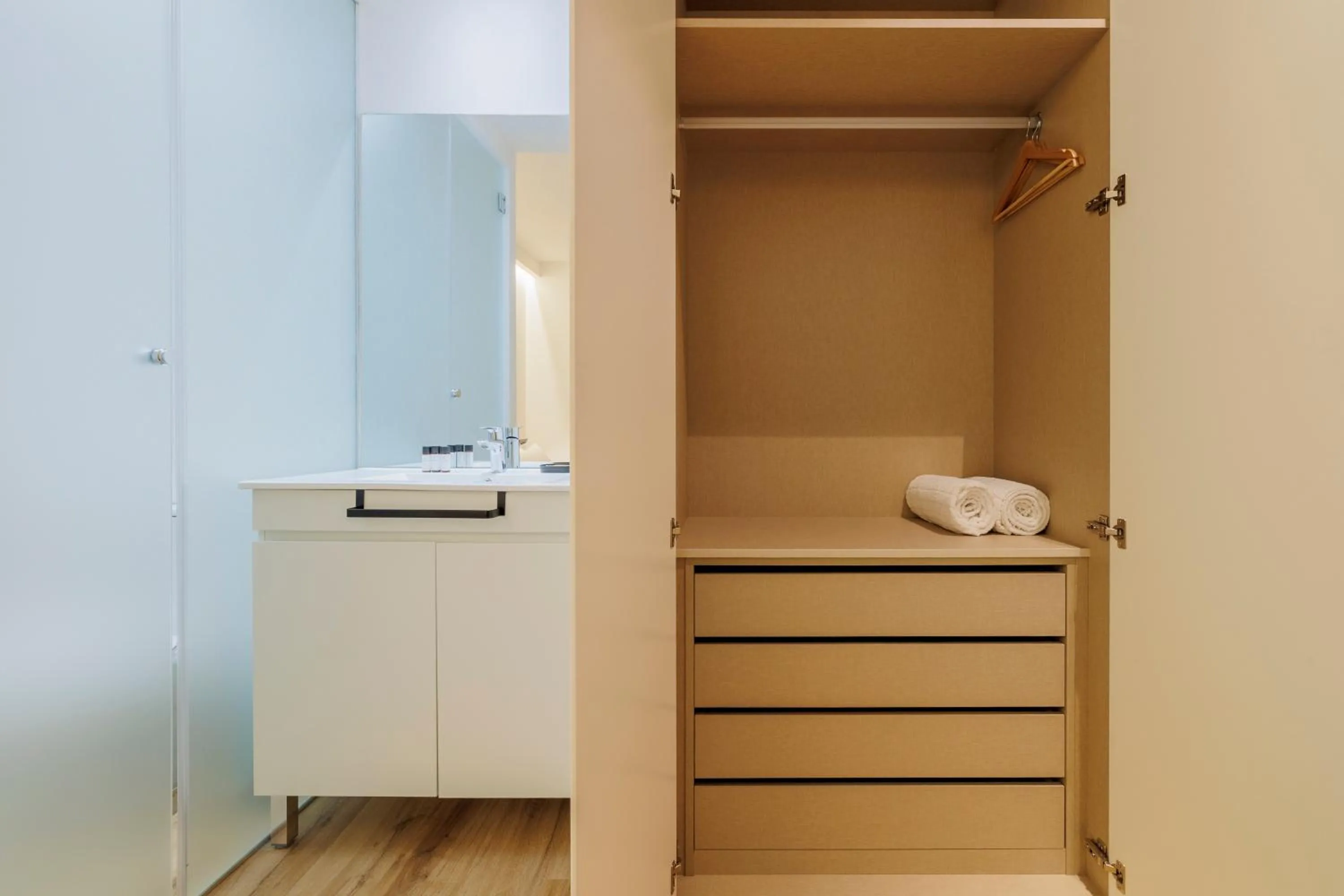 Property building in Fomento by Wynwood House