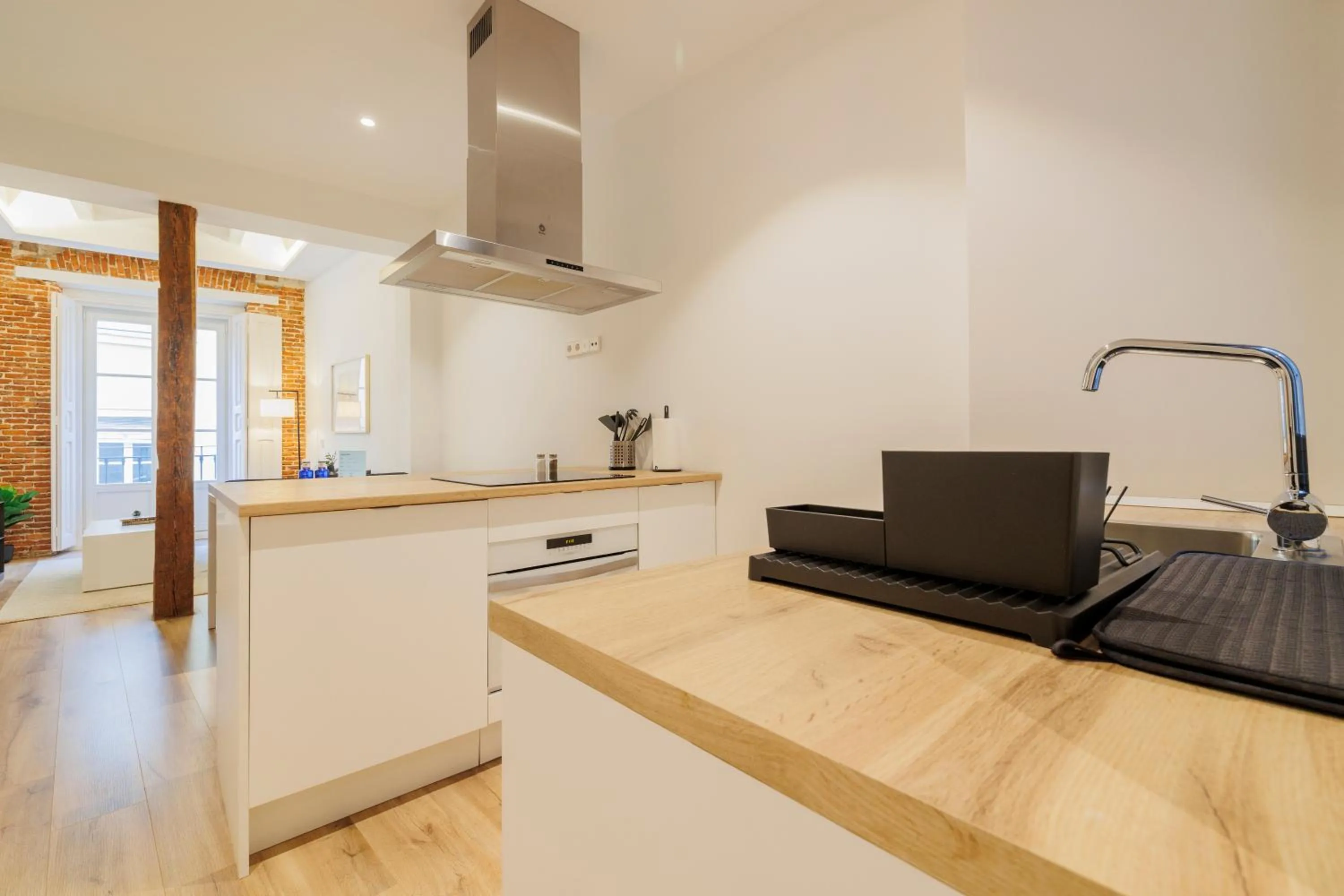 Kitchen or kitchenette in Fomento by Wynwood House