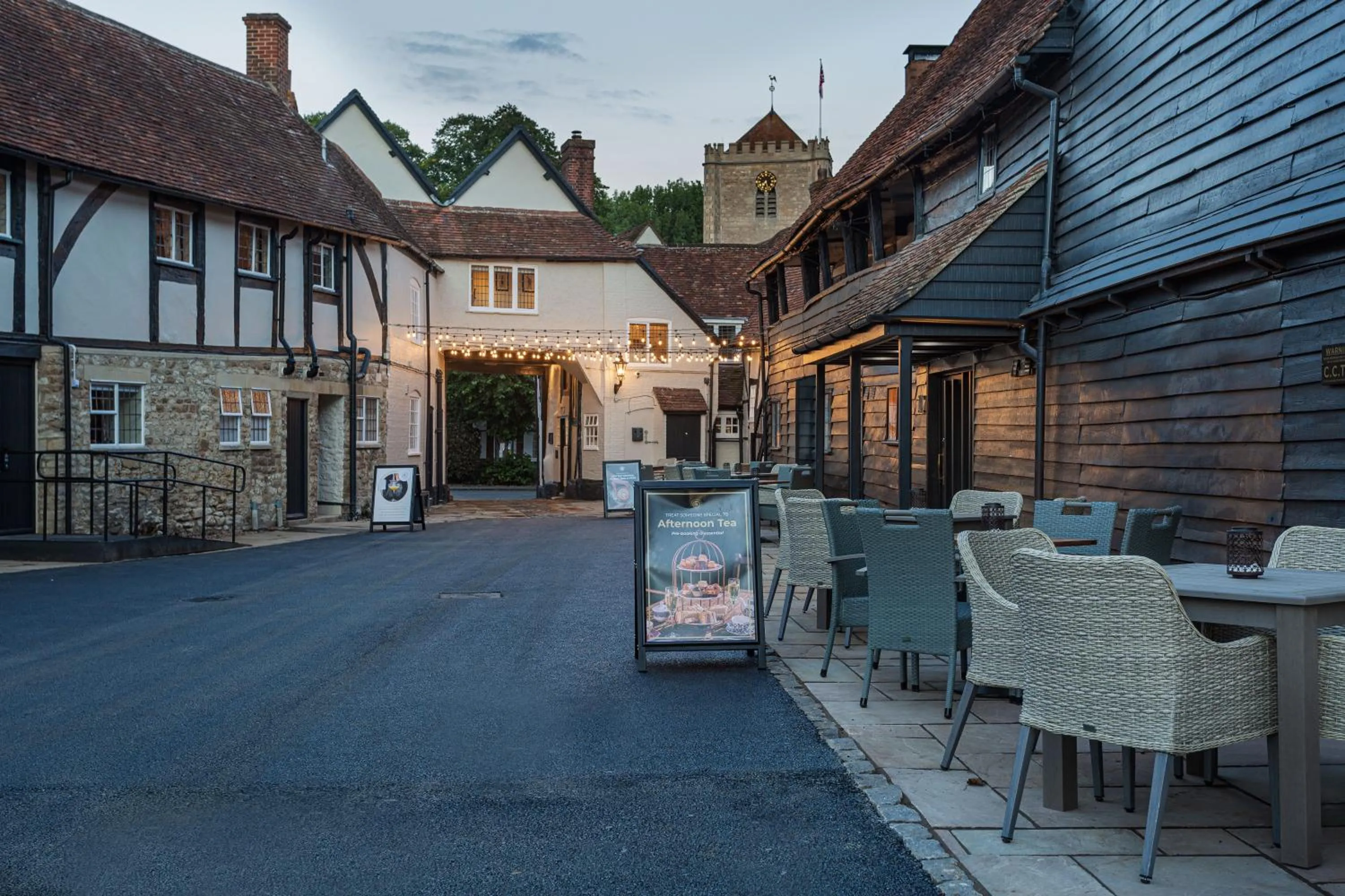 Property building in The George Hotel, Dorchester-on-Thames, Oxfordshire - The Coaching Inn Group