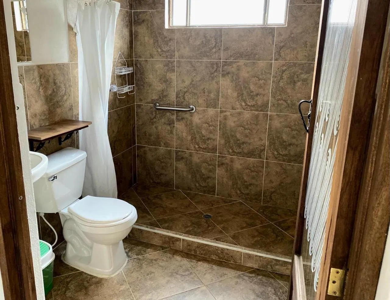 Shower in Hotel el Mirador Villa de Leyva