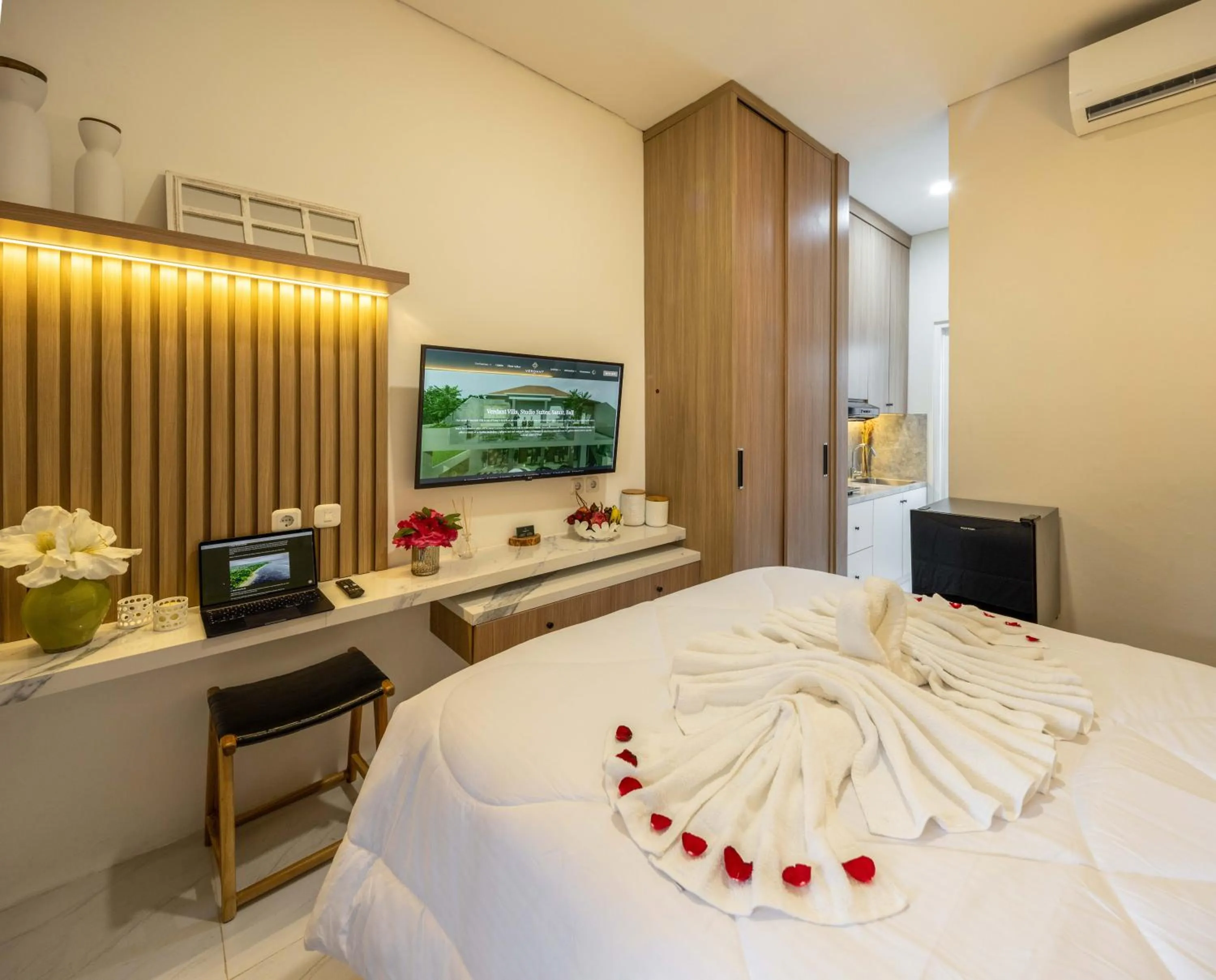 Bedroom, Bed in Verdant Bali Sekar Sari