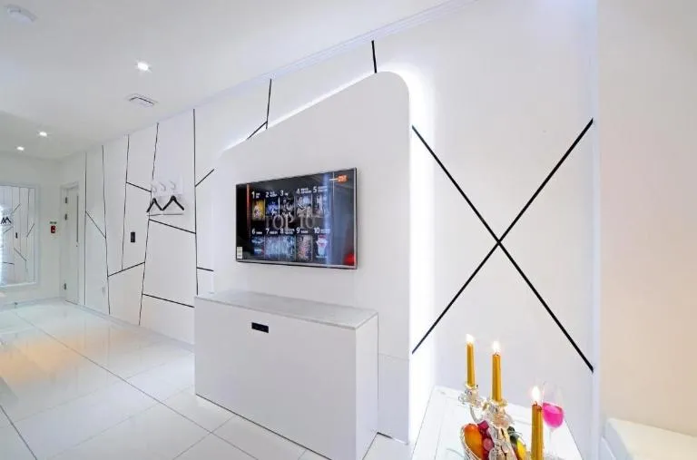 Zara Hotel Peace Square