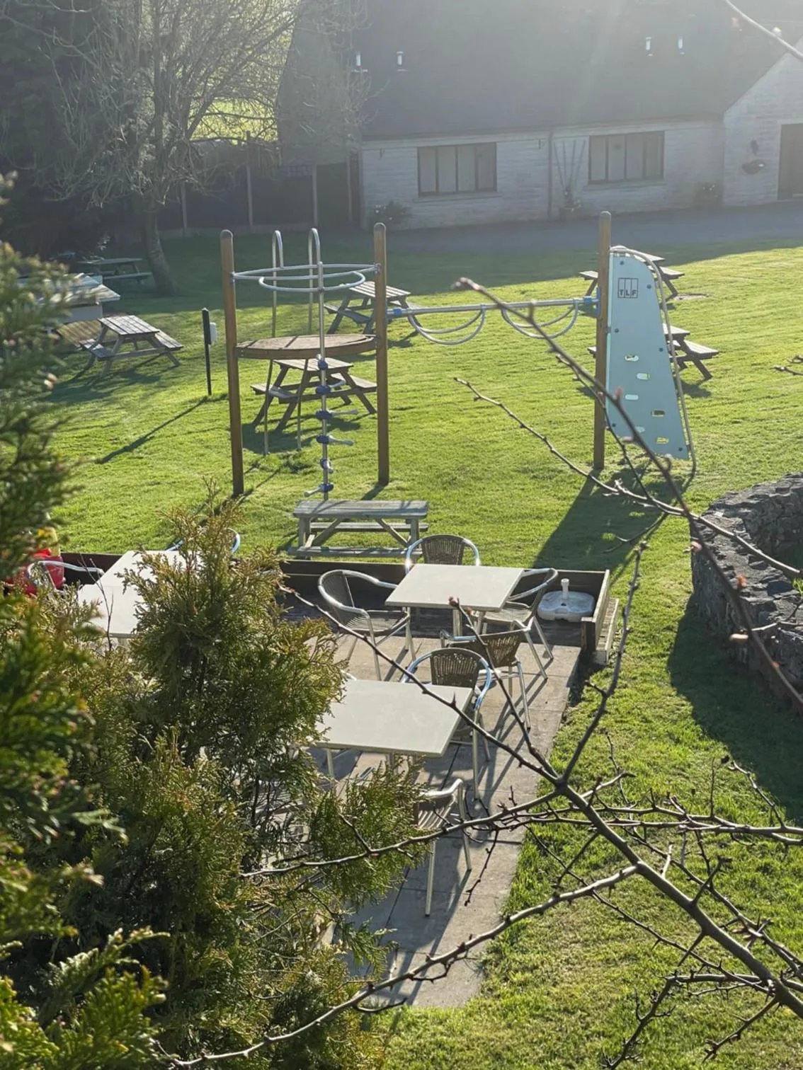 The Dog & Partridge Country Inn