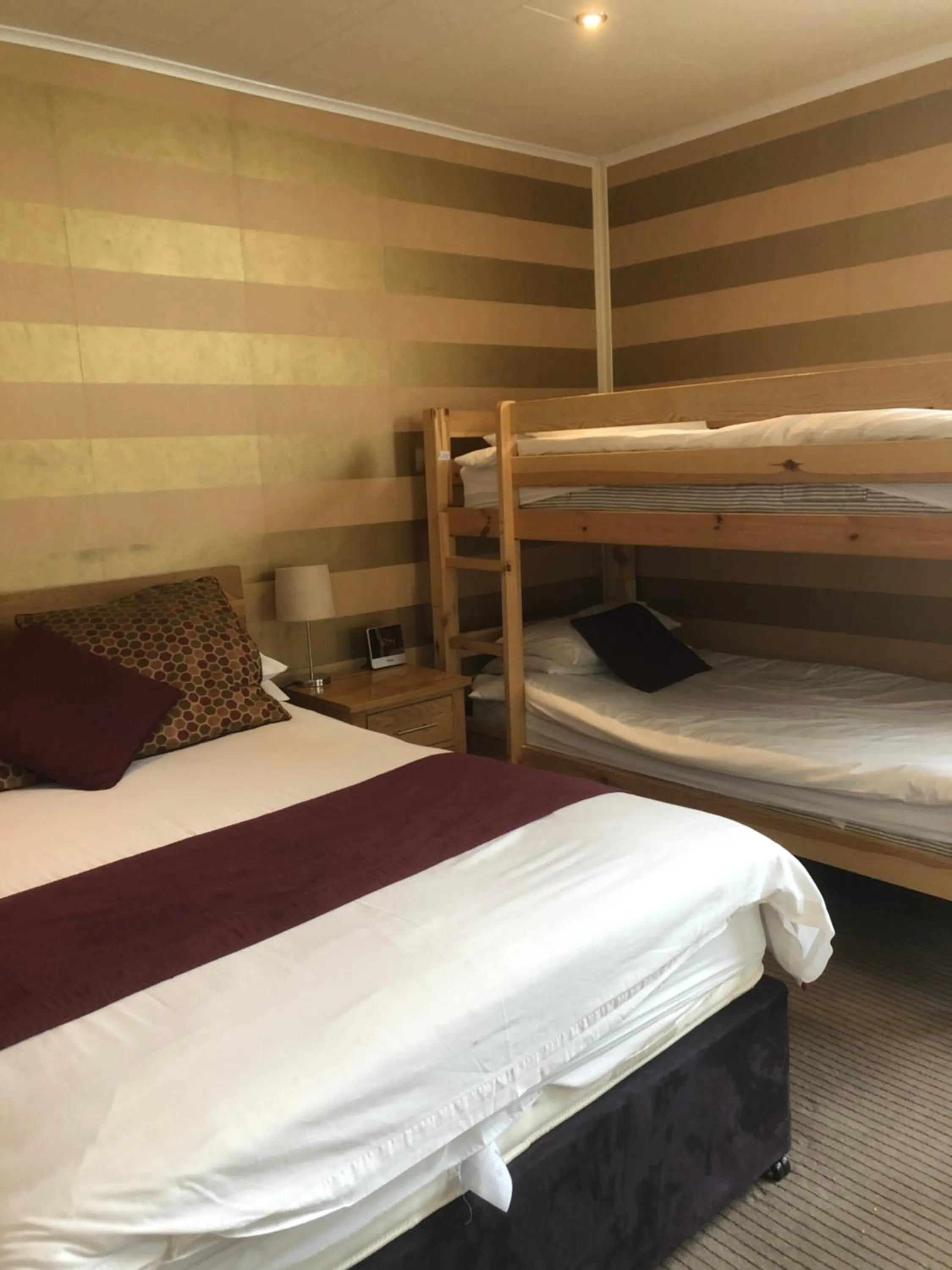 Bed in The Dog & Partridge Country Inn