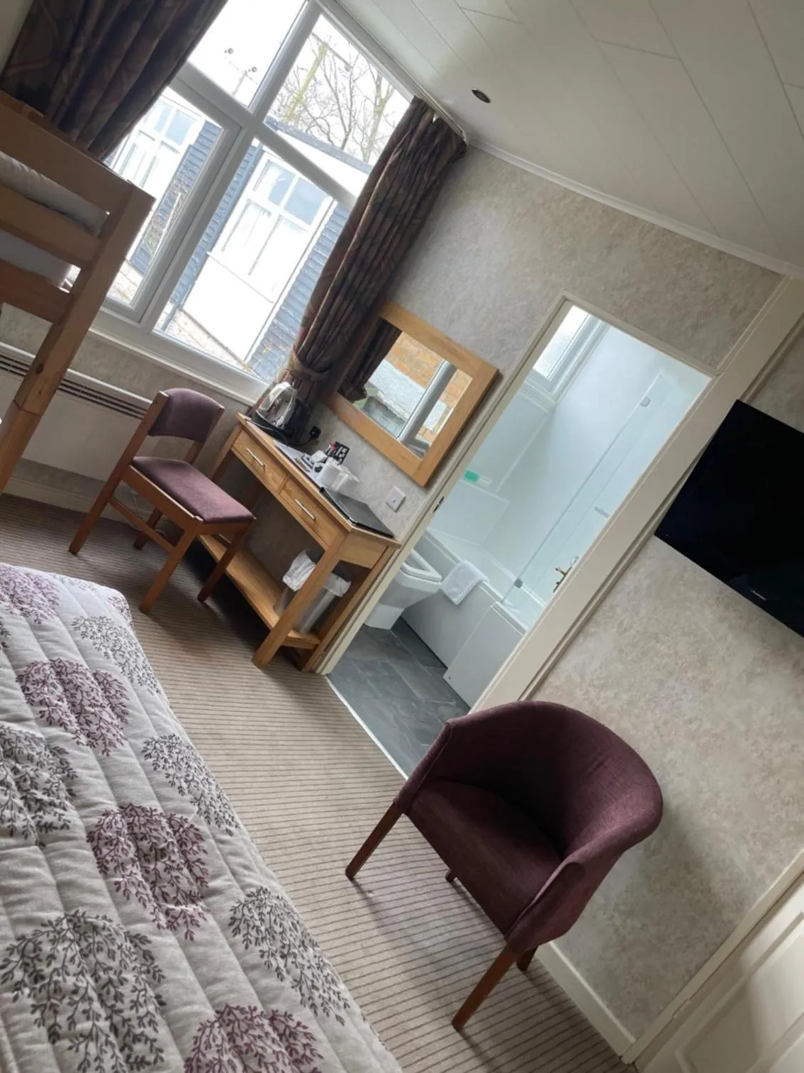 Bed in The Dog & Partridge Country Inn