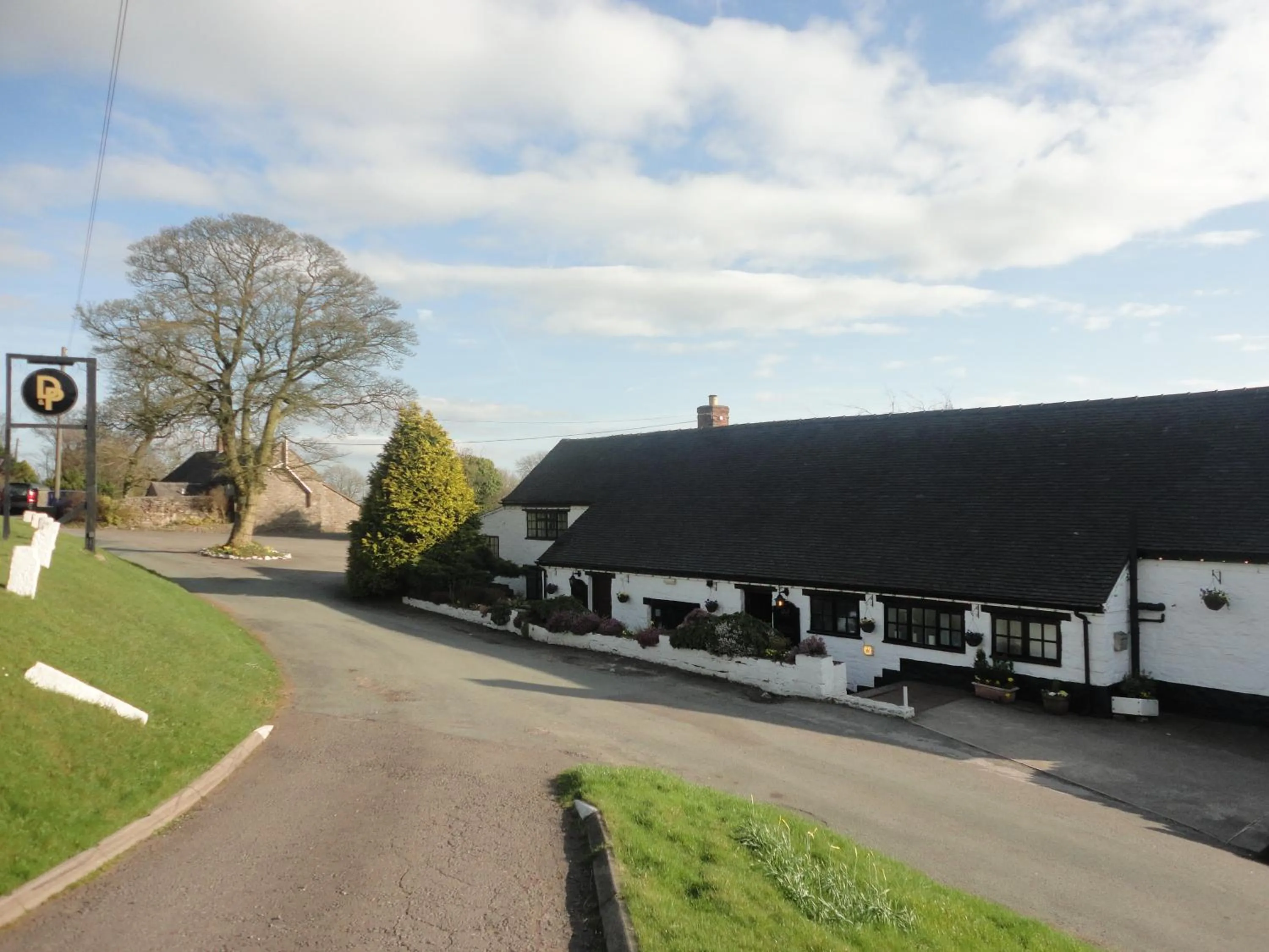Facade/entrance in The Dog & Partridge Country Inn