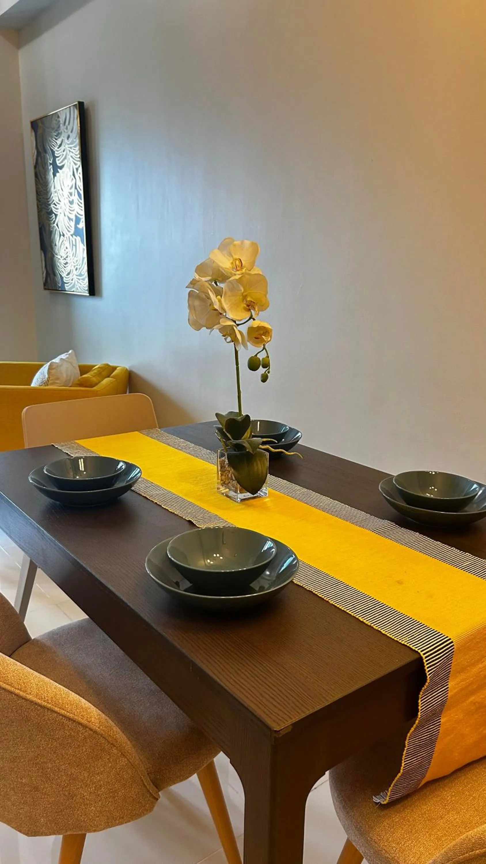 Uptown Parksuites Tower Two - BGC Taguig, Manila