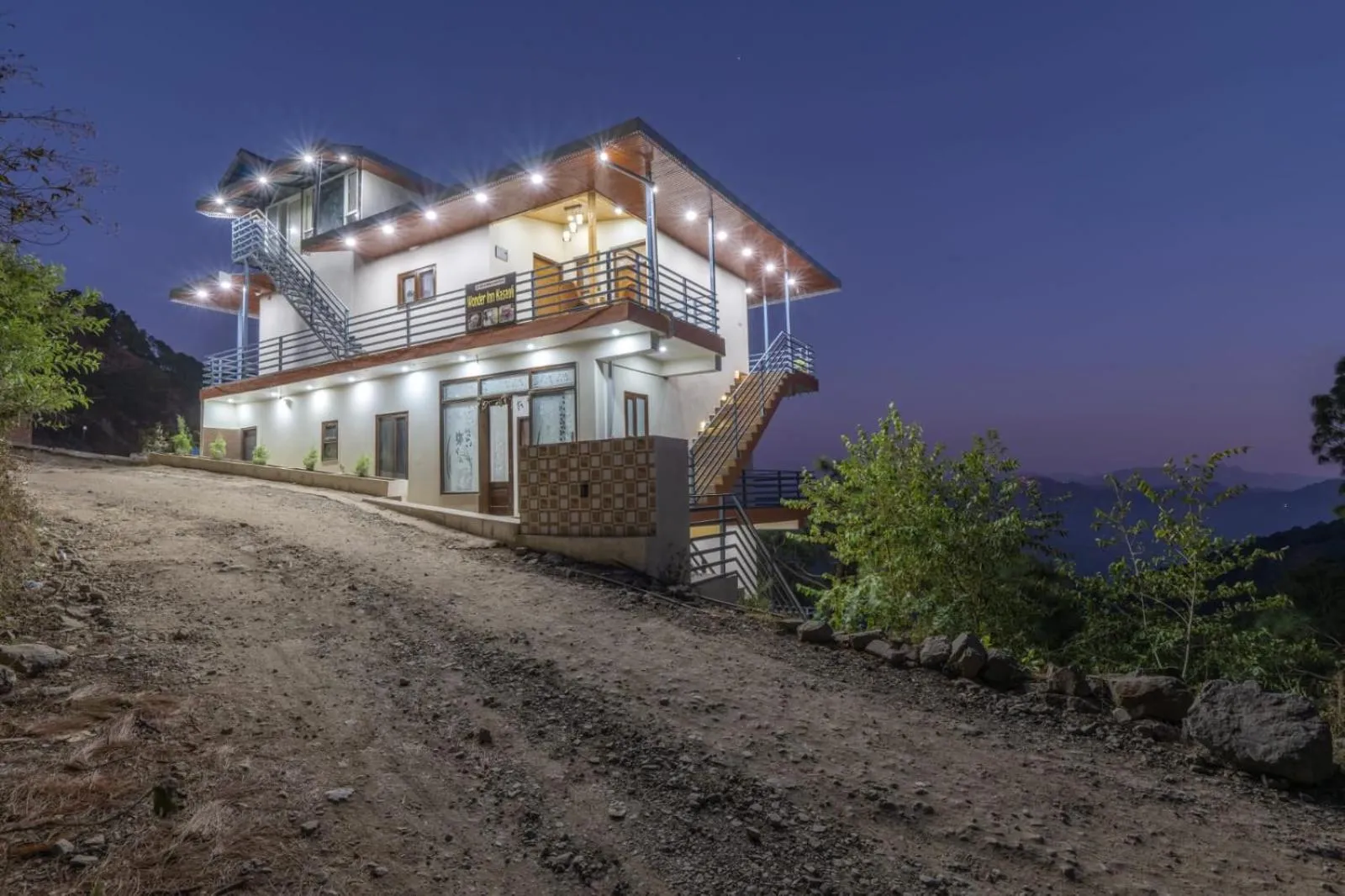 Property building in Wonder Inn Kasauli