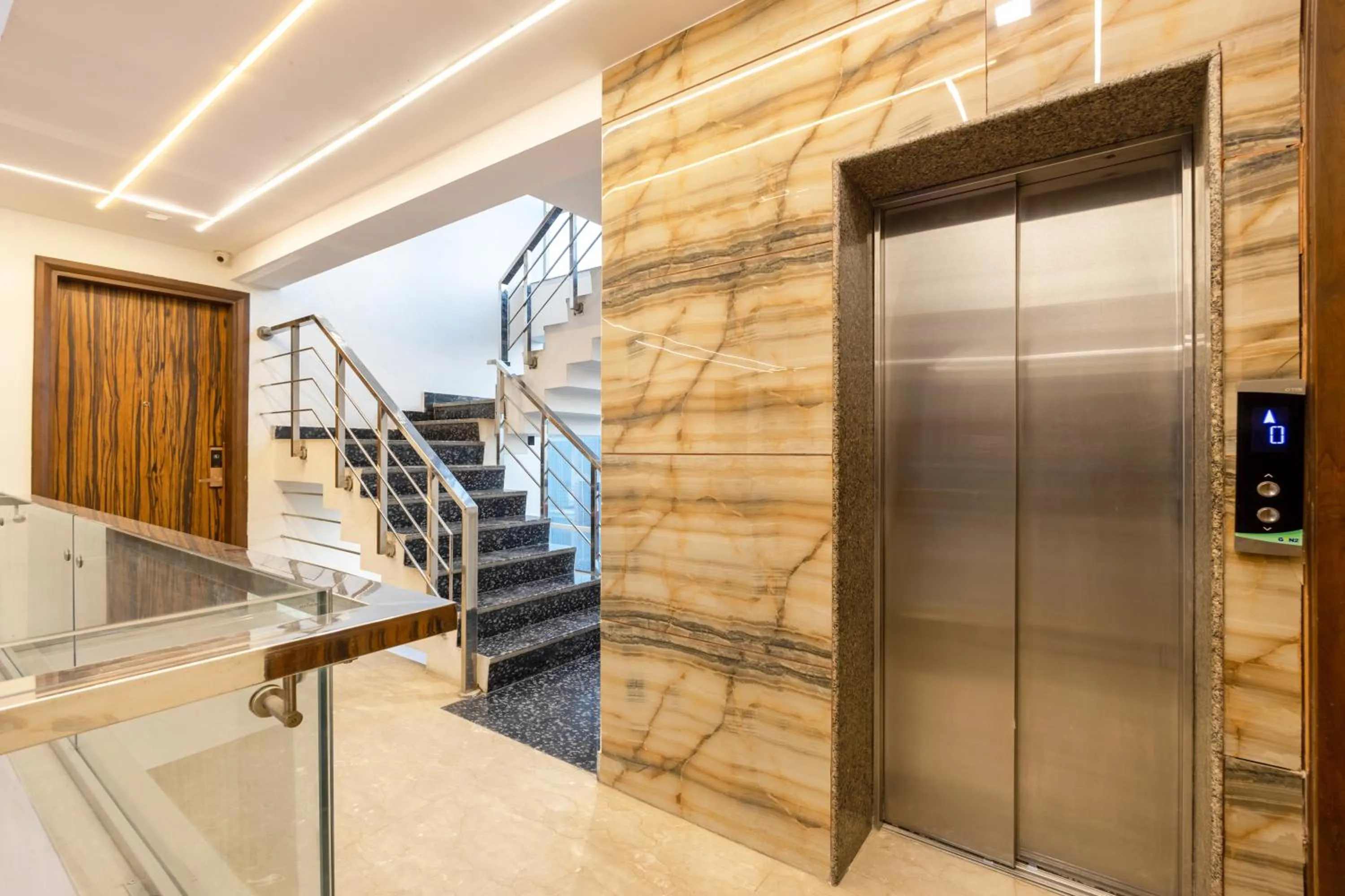 elevator in Hotel Bawa Gurgaon Medanta