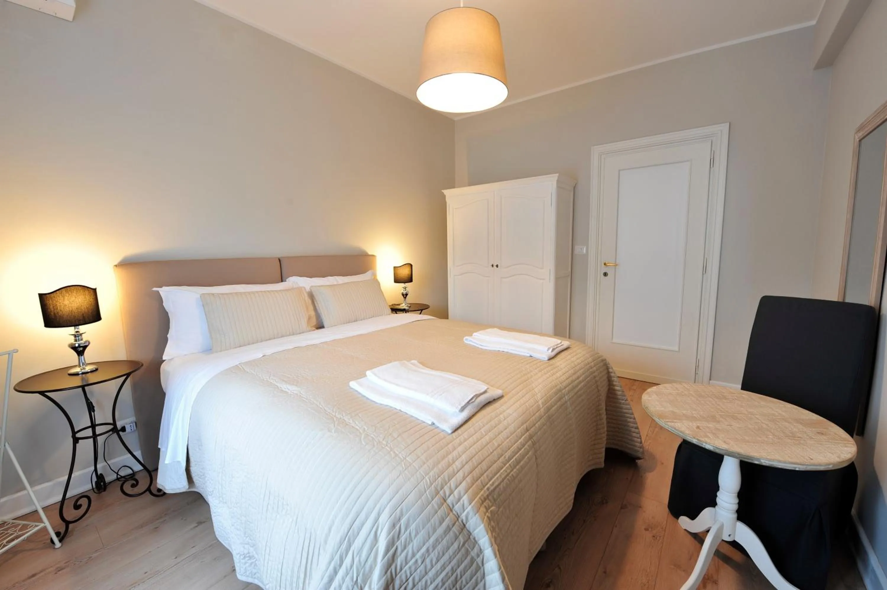 Photo of the whole room in Vatican Holiday Home