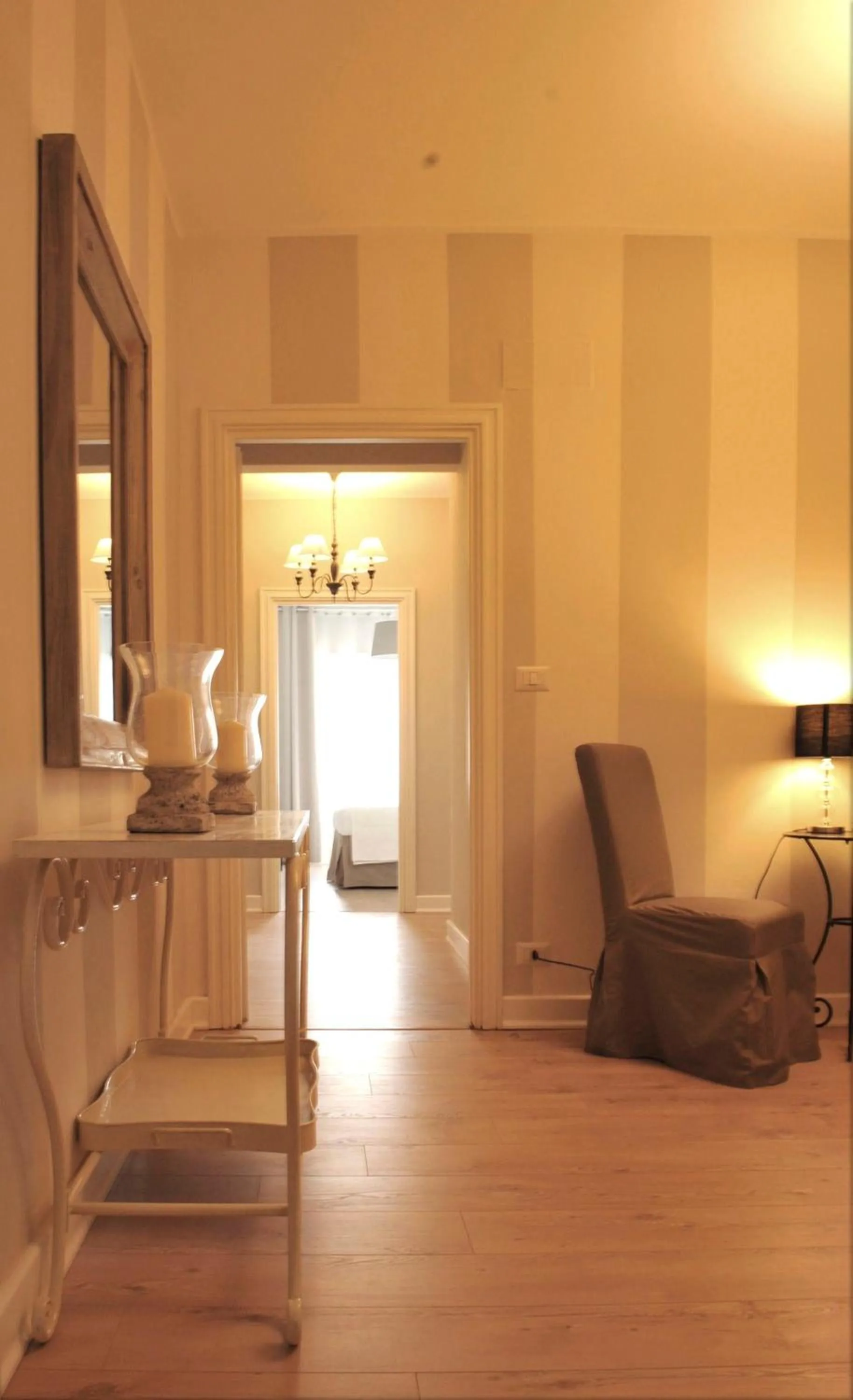 Communal lounge/ TV room in Vatican Holiday Home