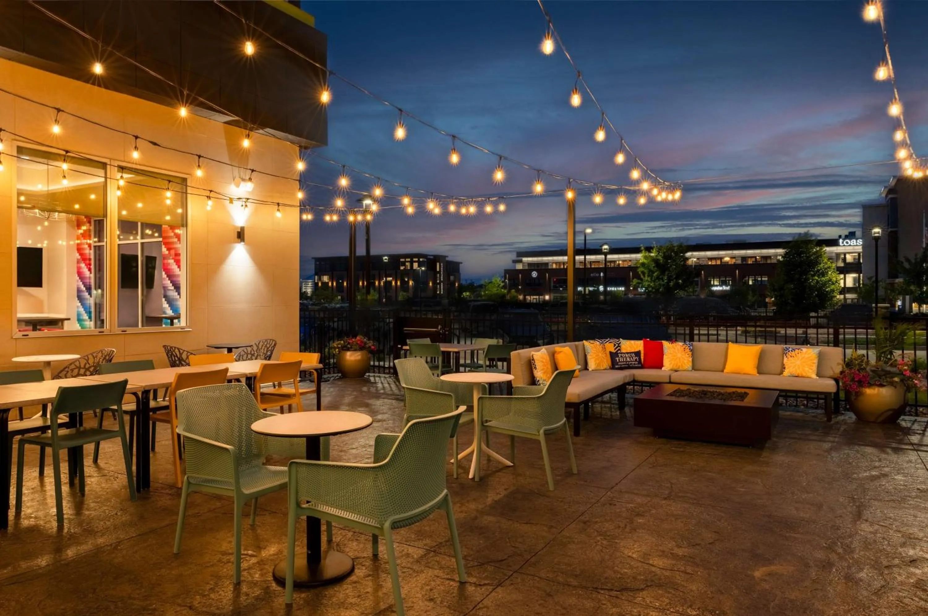 Patio in Home2 Suites By Hilton Ankeny