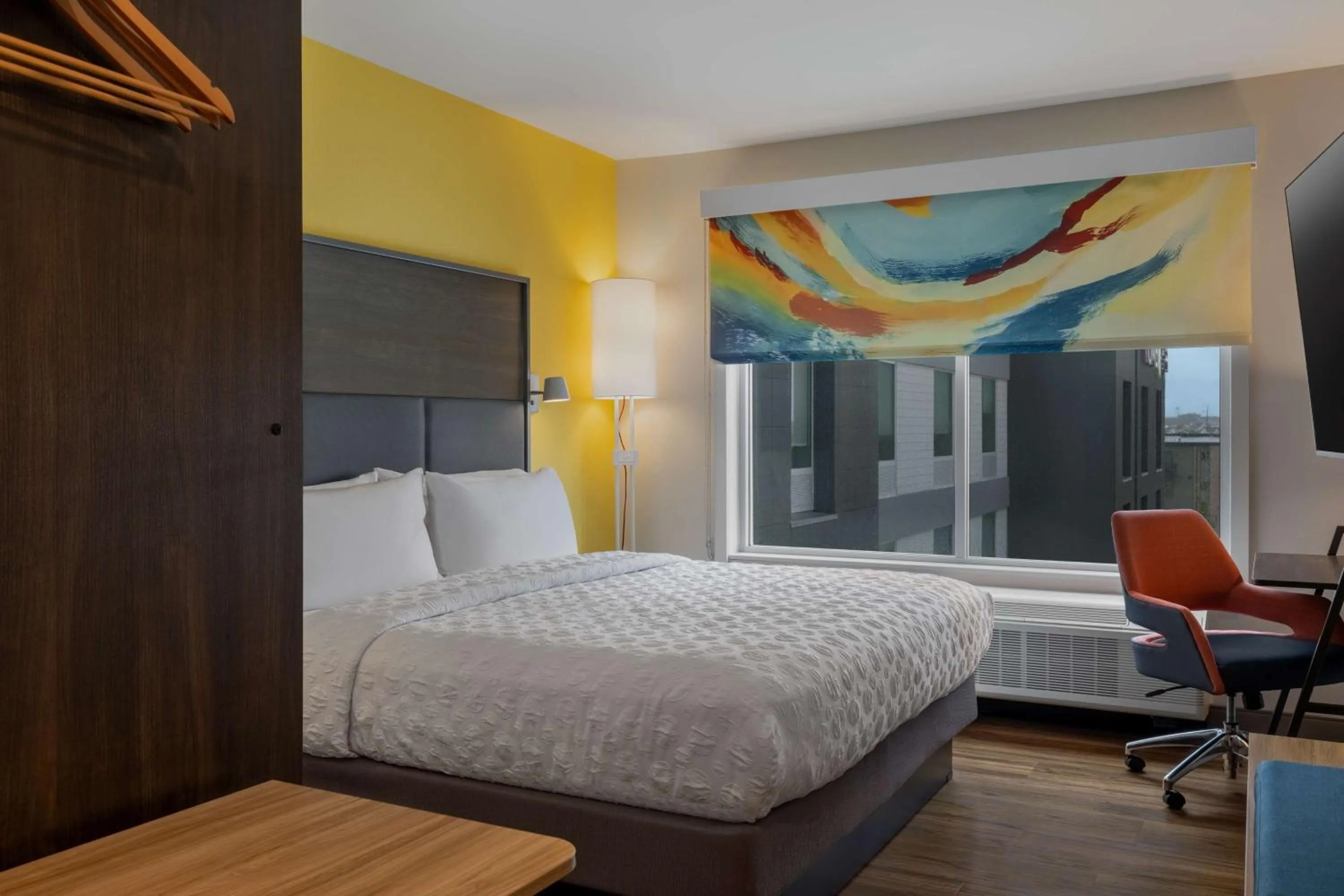 Bed in Tru By Hilton Ankeny