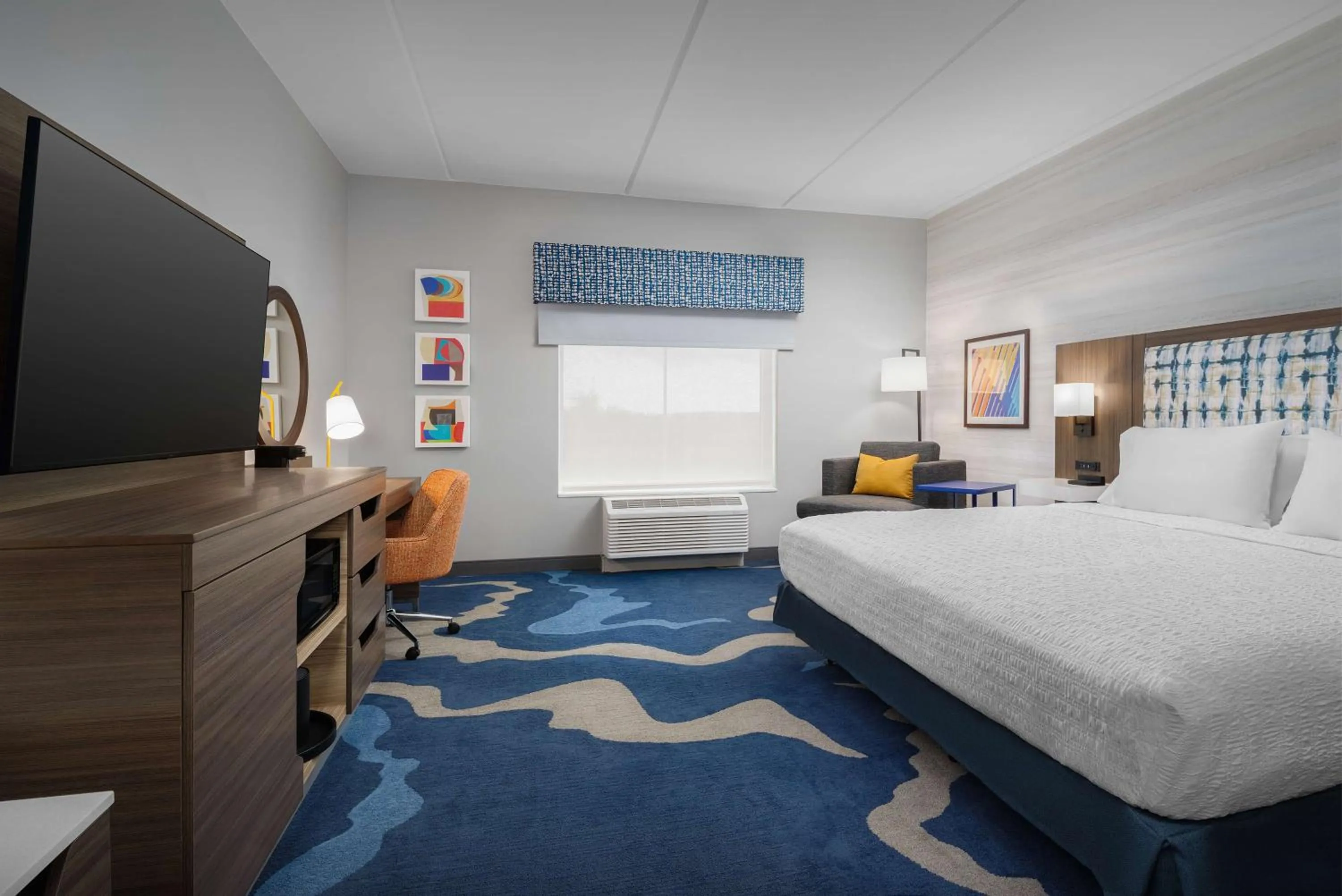 Bedroom, Bed in Hampton Inn & Suites Naples South