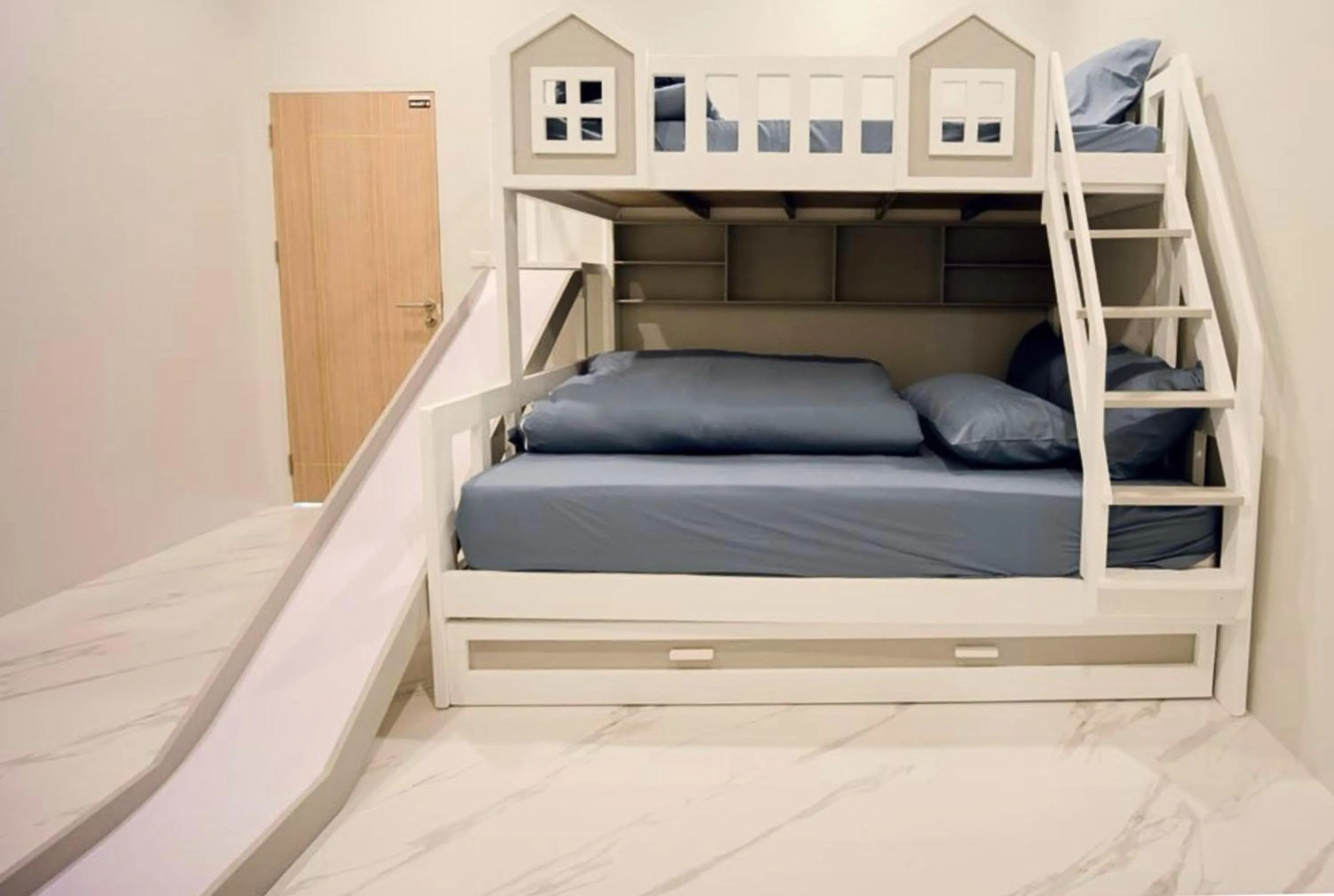 Bed in NP Pool Villa Hua Hin