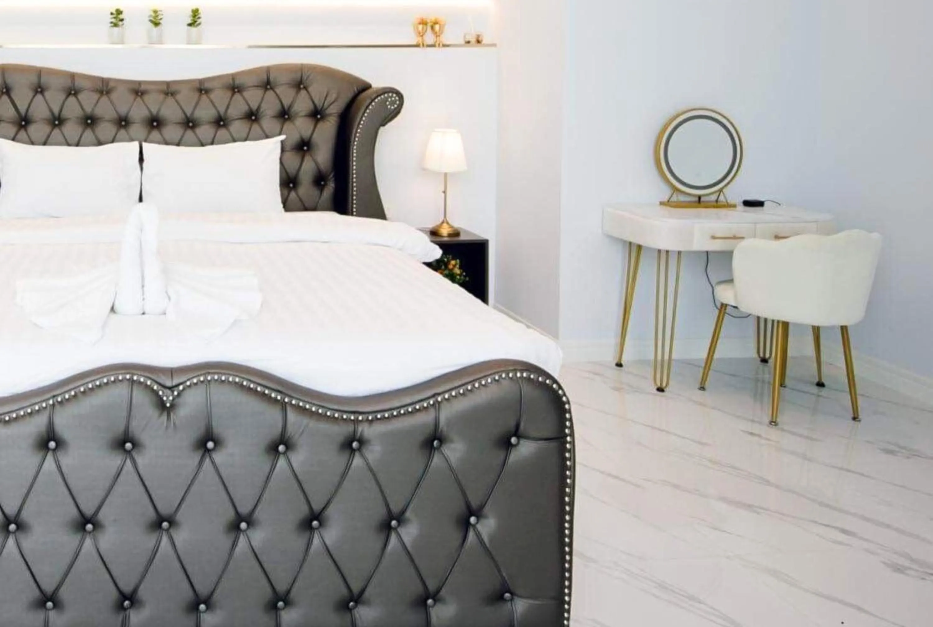 Bed in NP Pool Villa Hua Hin