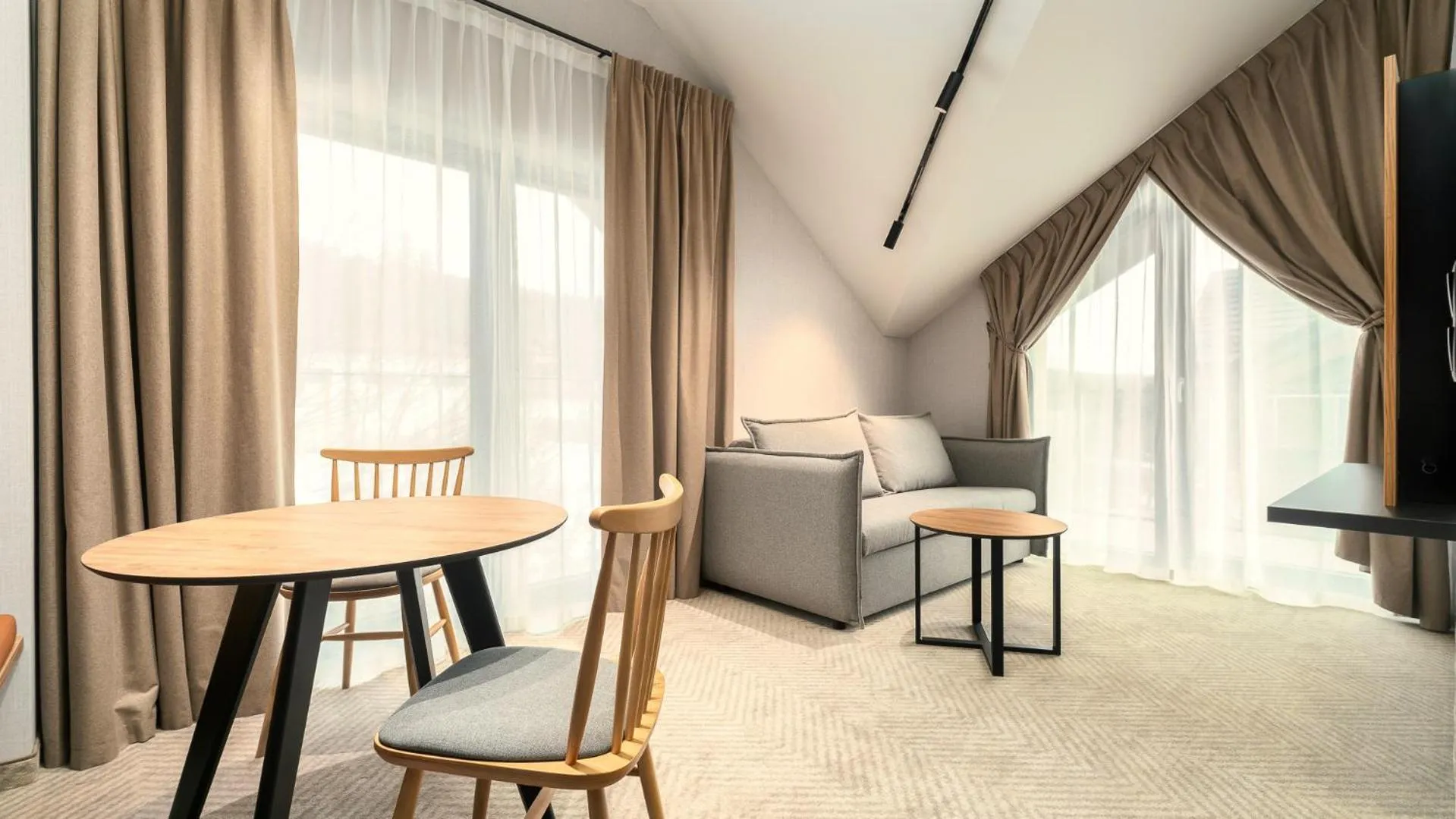 TV and multimedia in Happy Valley Resort Szklarska Poręba