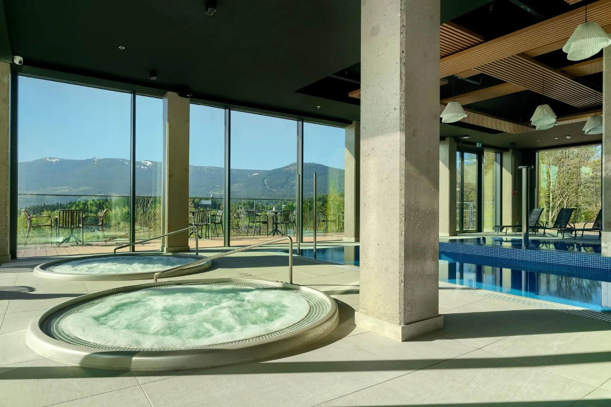 Hot Tub in Happy Valley Resort Szklarska Poręba