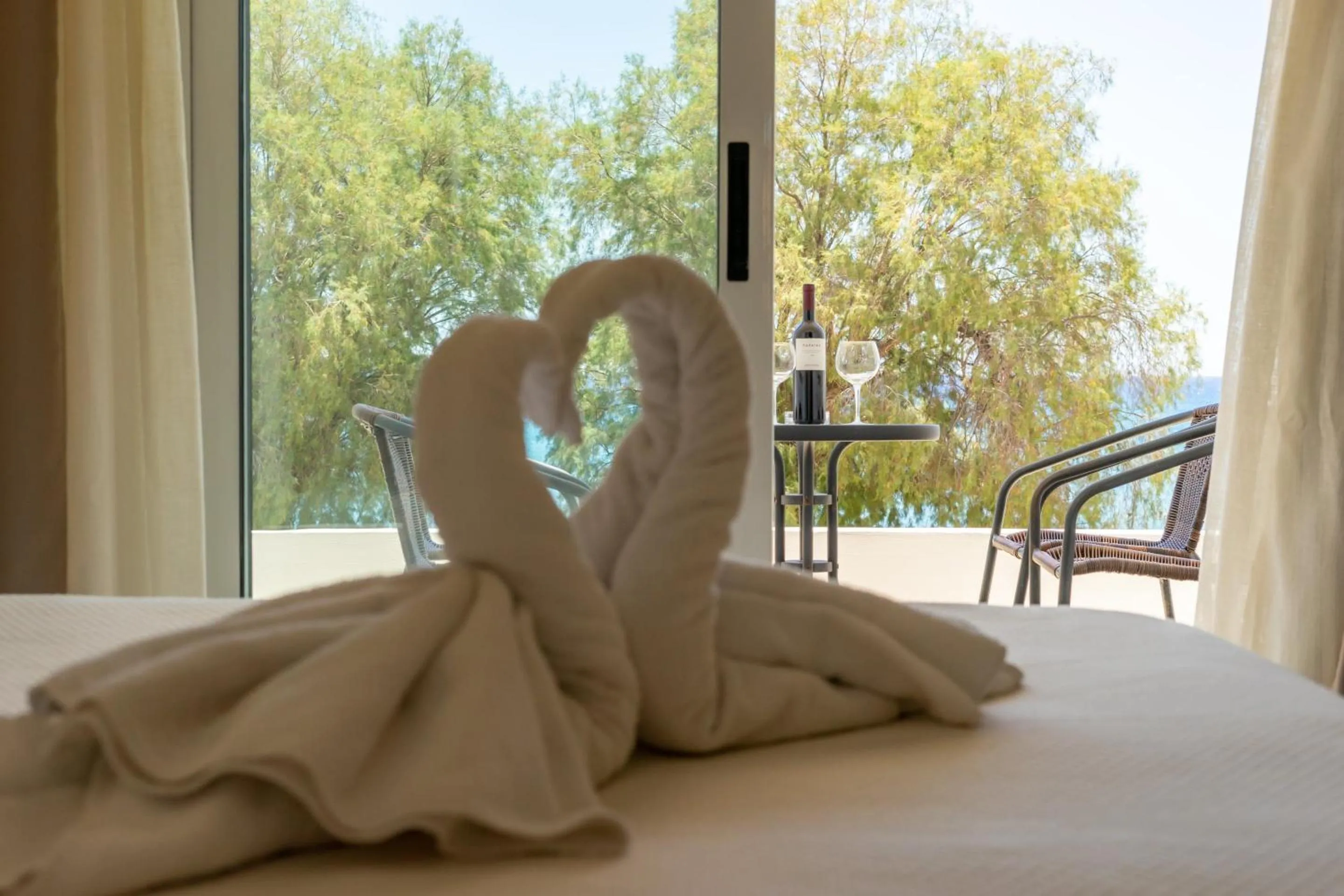 View (from property/room), Bed in Kamari Beach