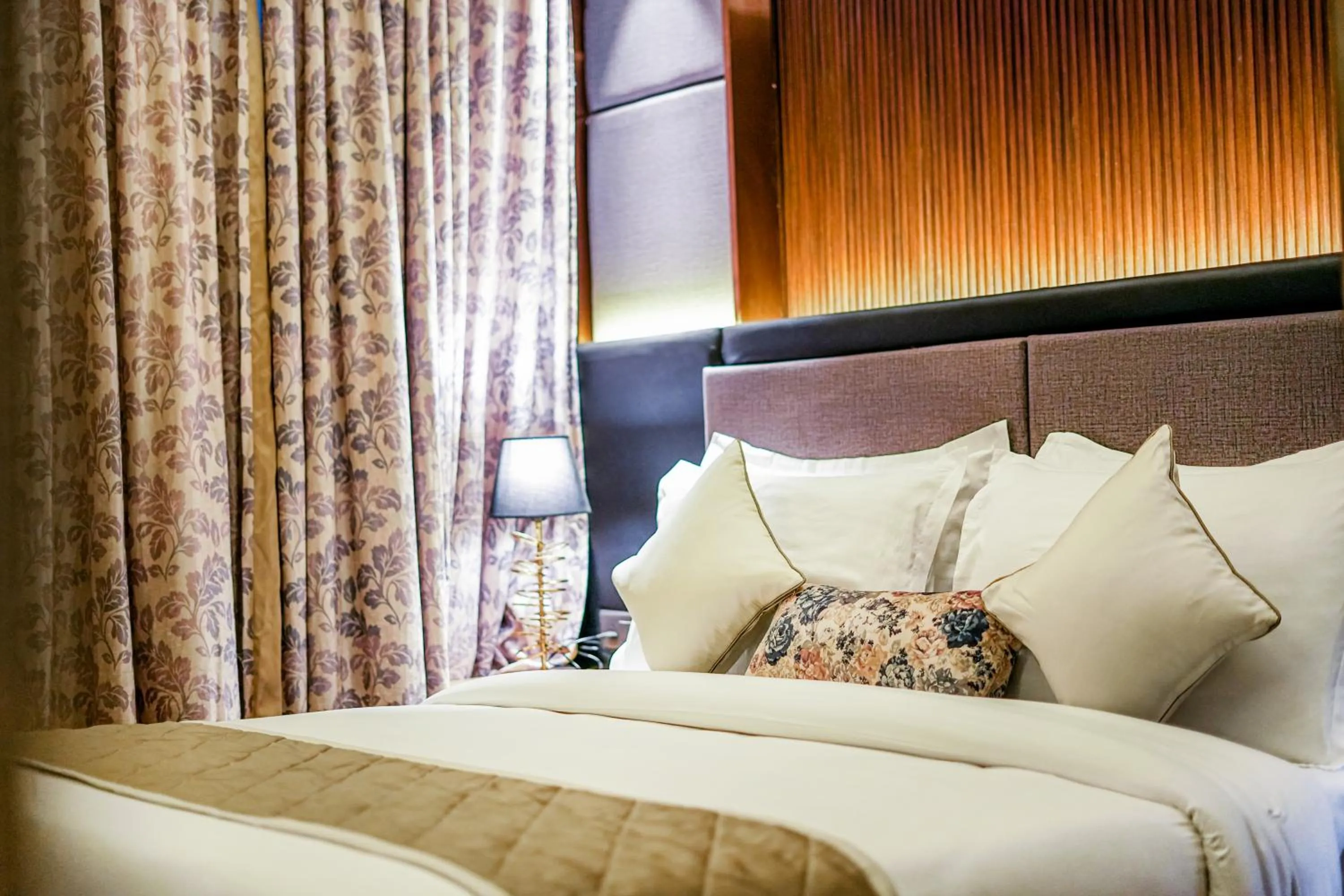 Bed in Hotel Levelup Signature