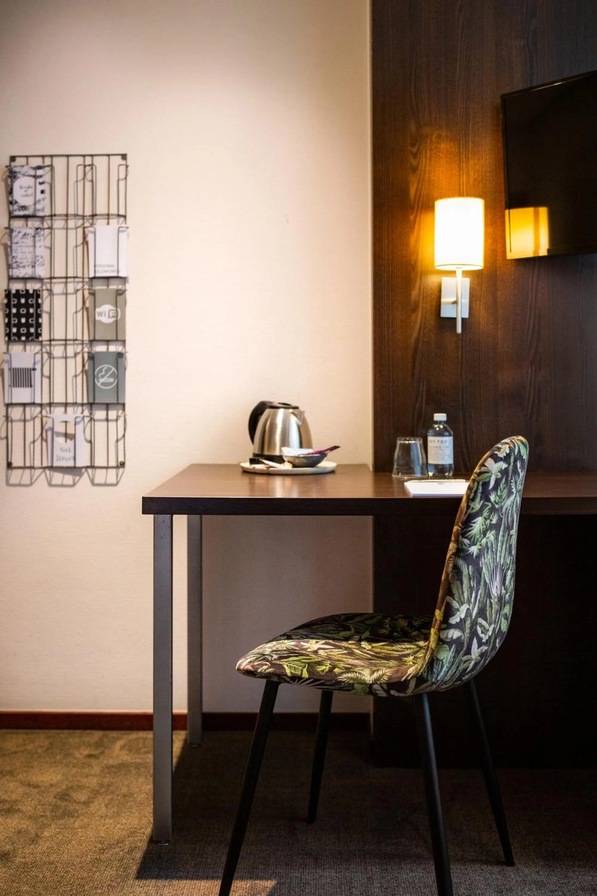 Bed in Buitenplaats de Bergse Bossen