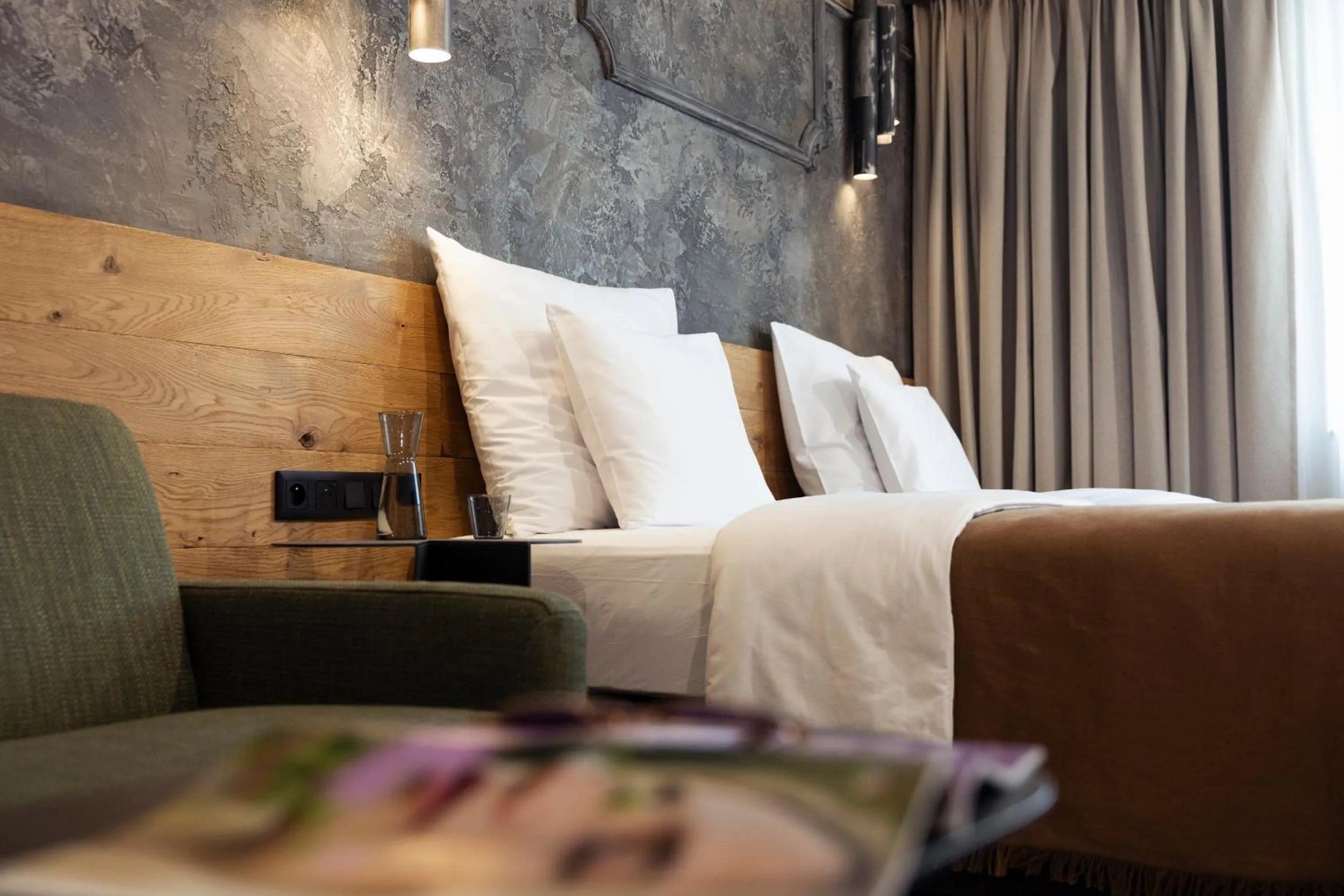 Bed in Nomadic Urban Premium Suites