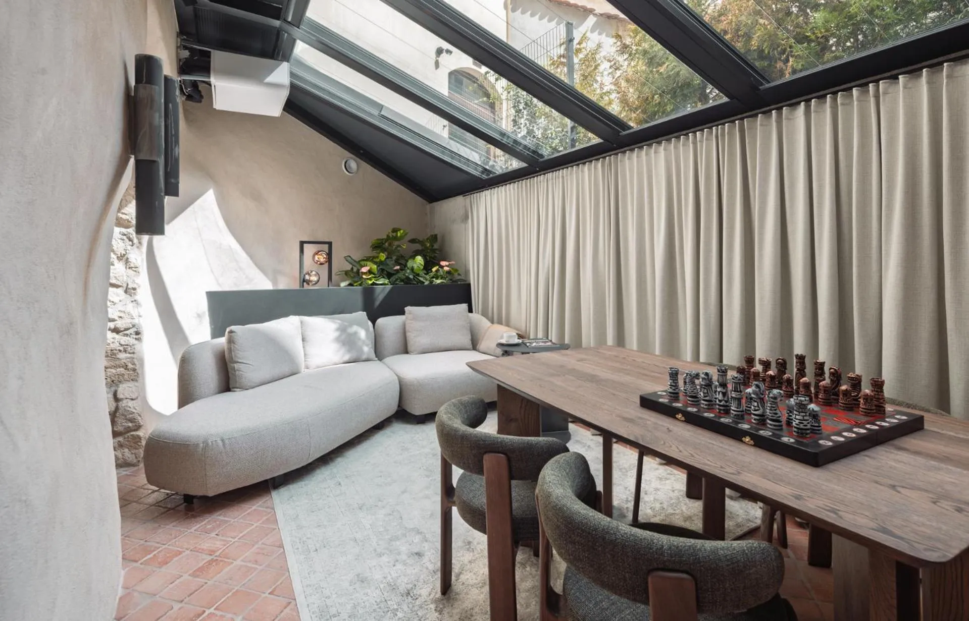 Seating area in Nomadic Urban Premium Suites