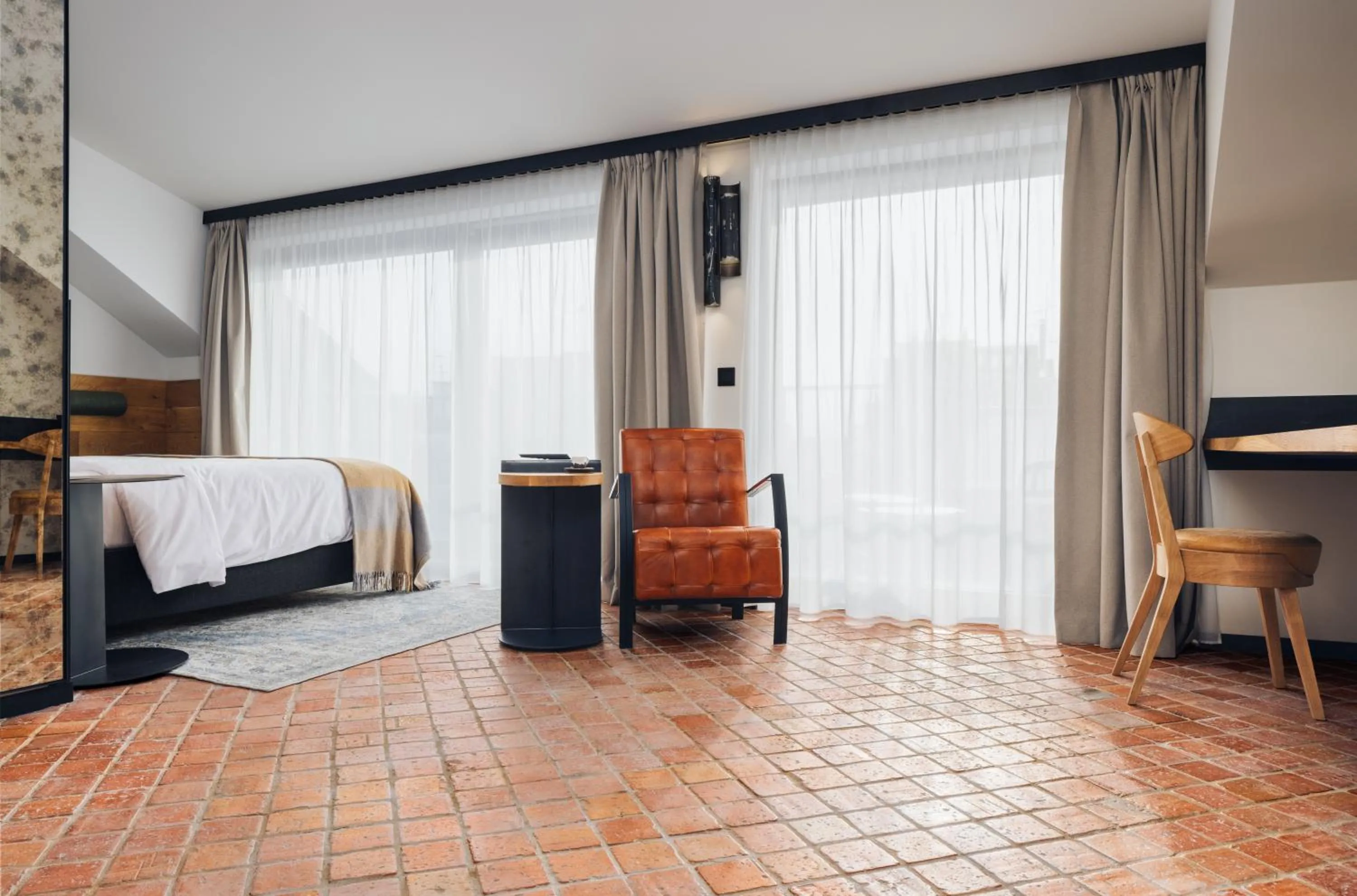 Bed in Nomadic Urban Premium Suites