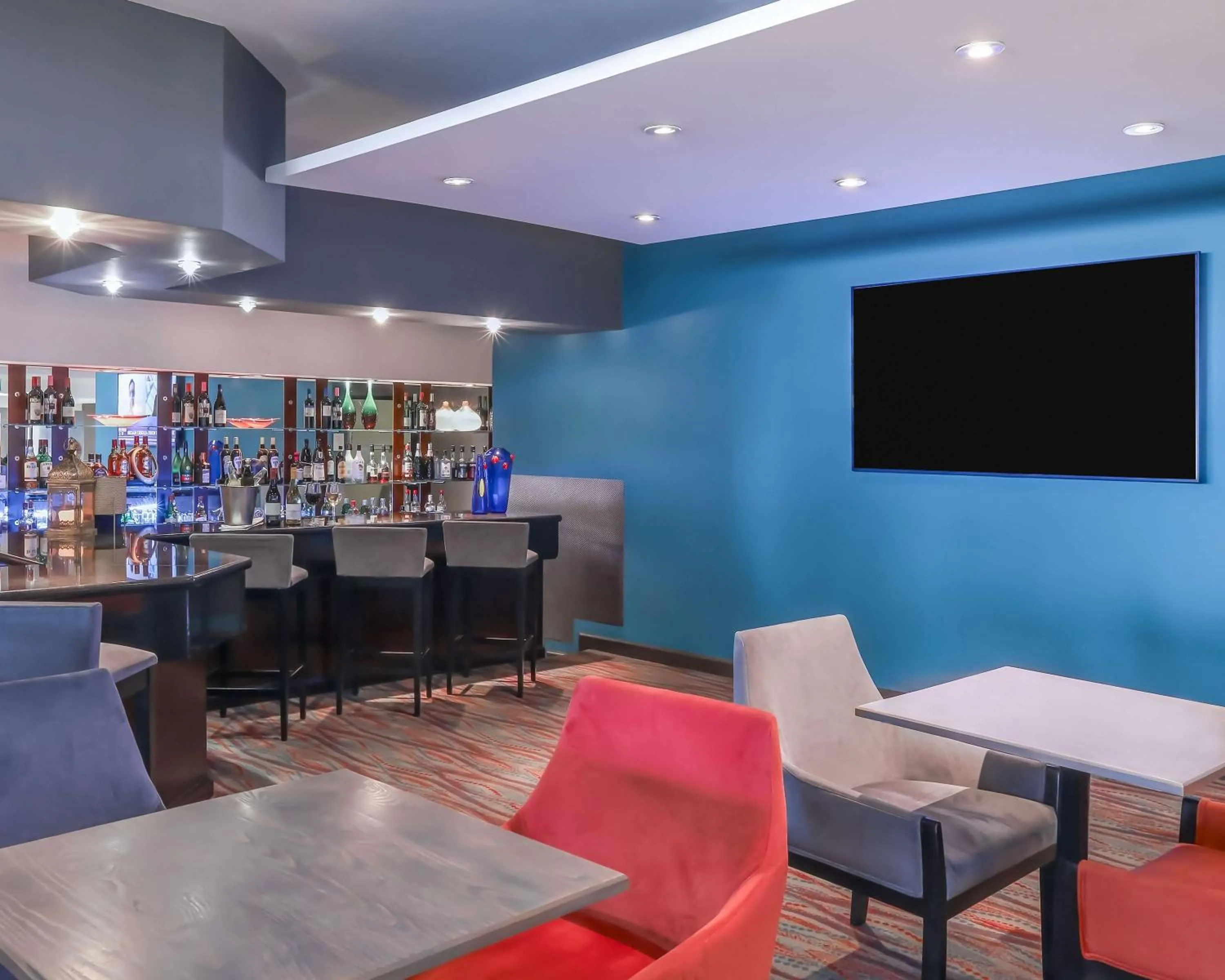 Lounge or bar in Garden Court East London
