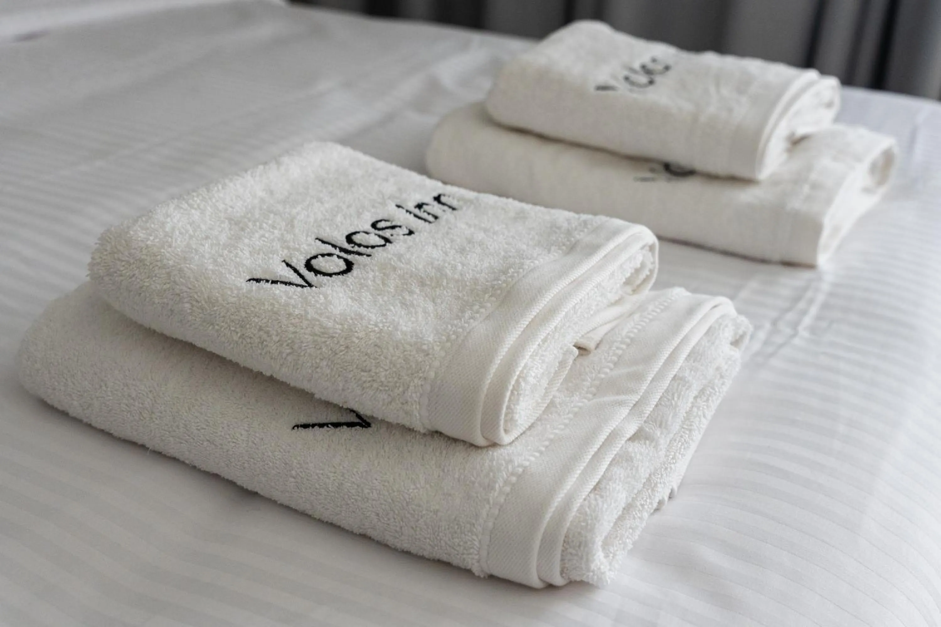 Bed in Volos Inn Hotel