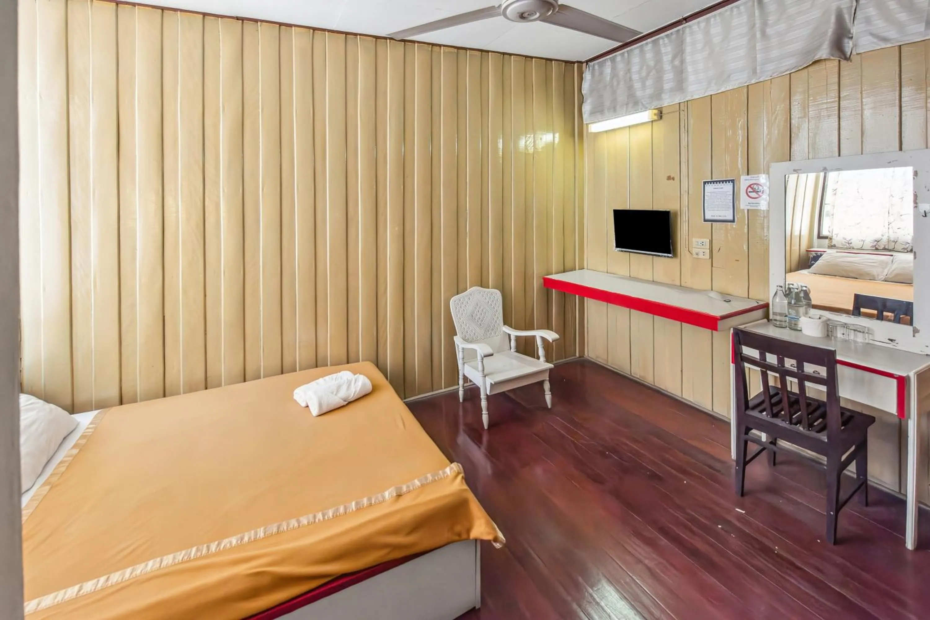 Bed in The Prince Hotel